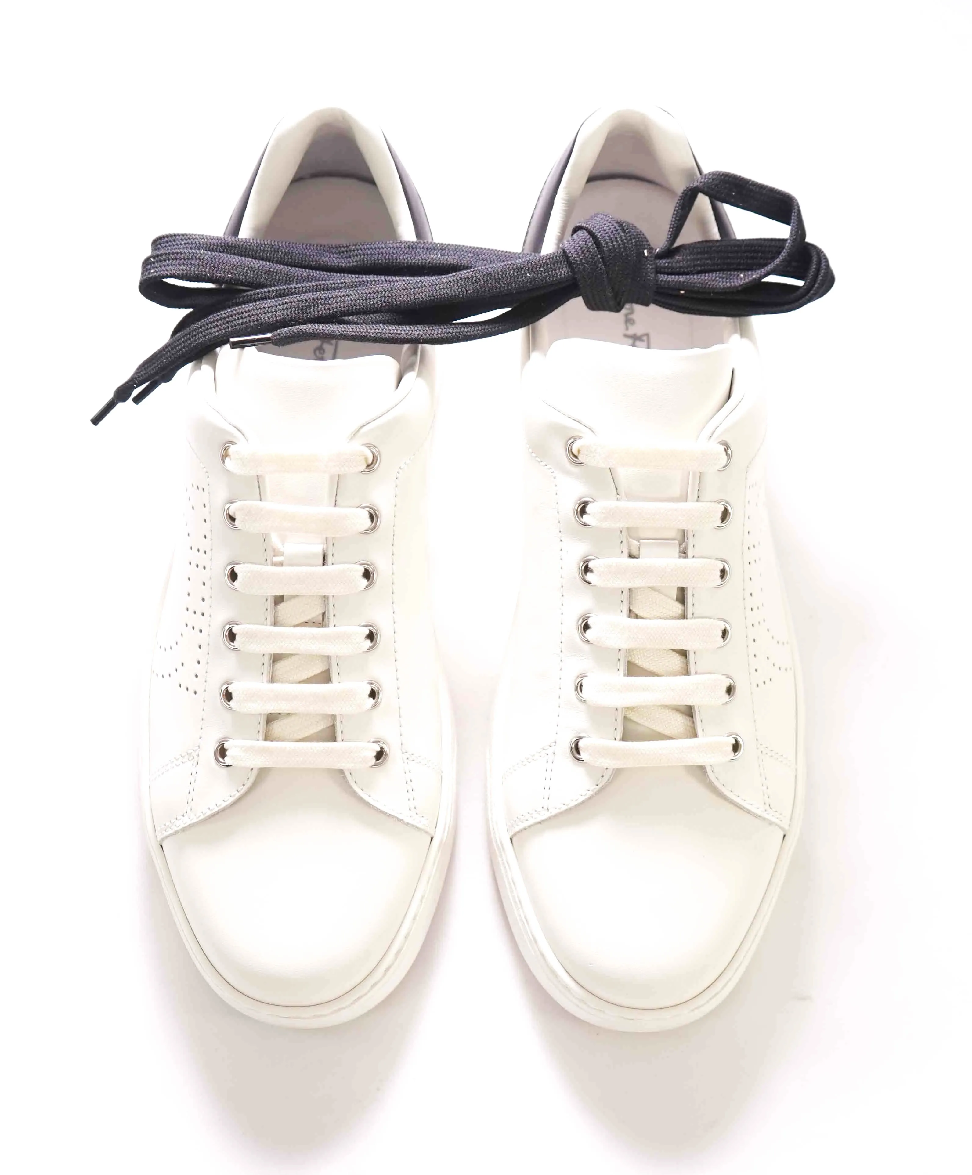 $695 SALVATORE FERRAGAMO - *PIERRE* White/Black Gancini Sneaker - 9.5 US