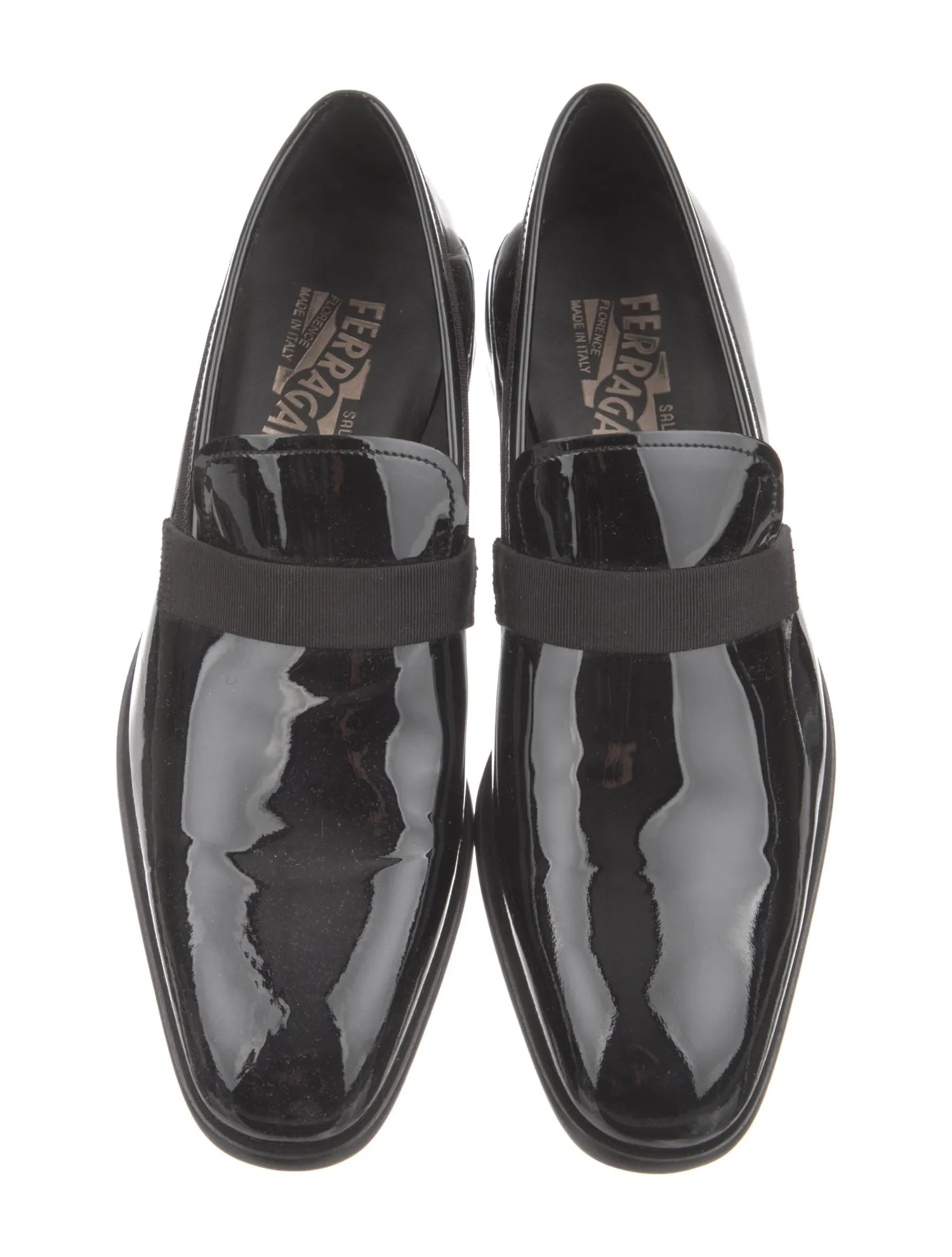 $720 SALVATORE FERRAGAMO - "Antoane" Black Patent Leather Tipped Loafer - 7D