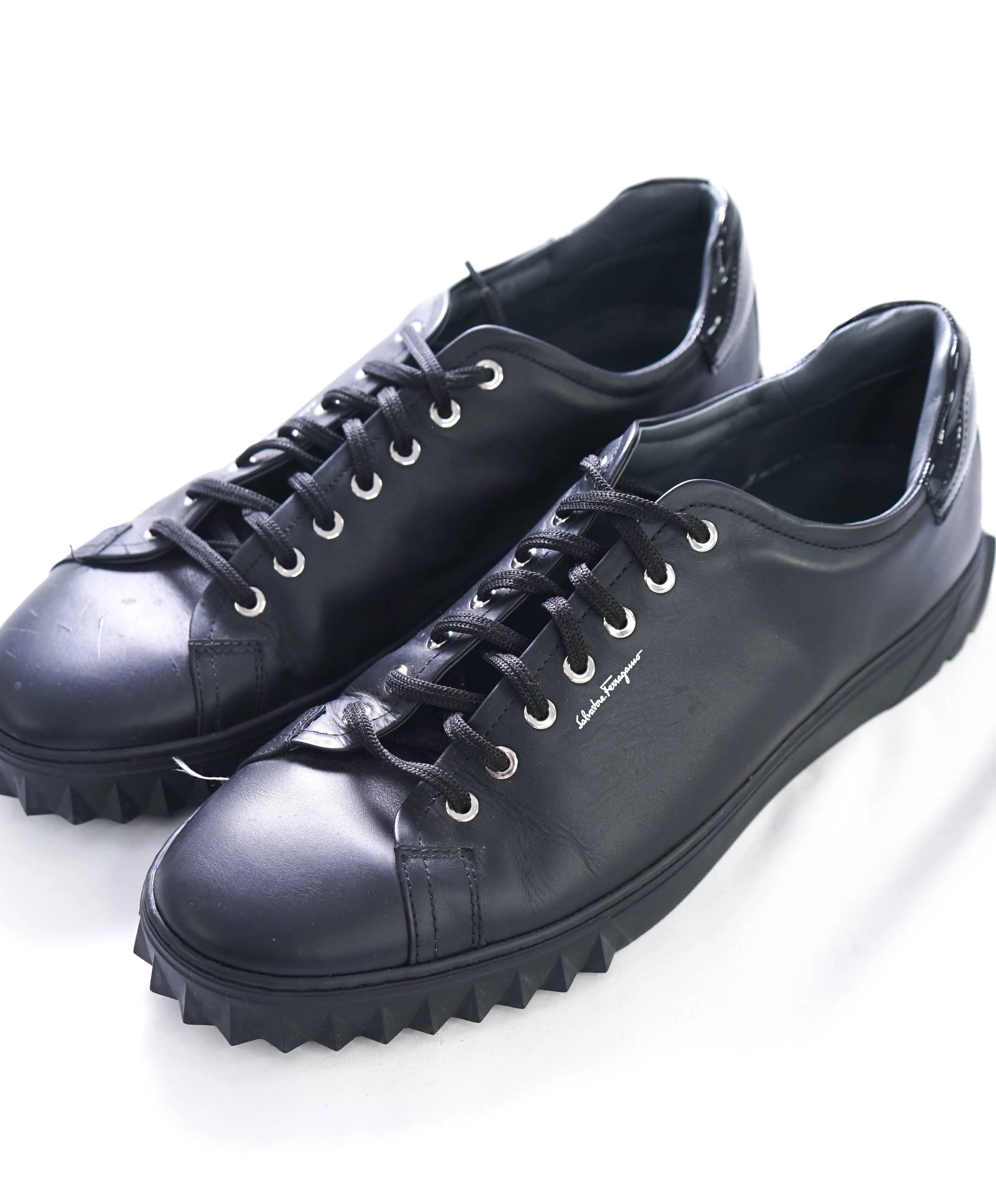 $750 SALVATORE FERRAGAMO - *Rhinoceros* Black Gancini Sneaker - 12 US