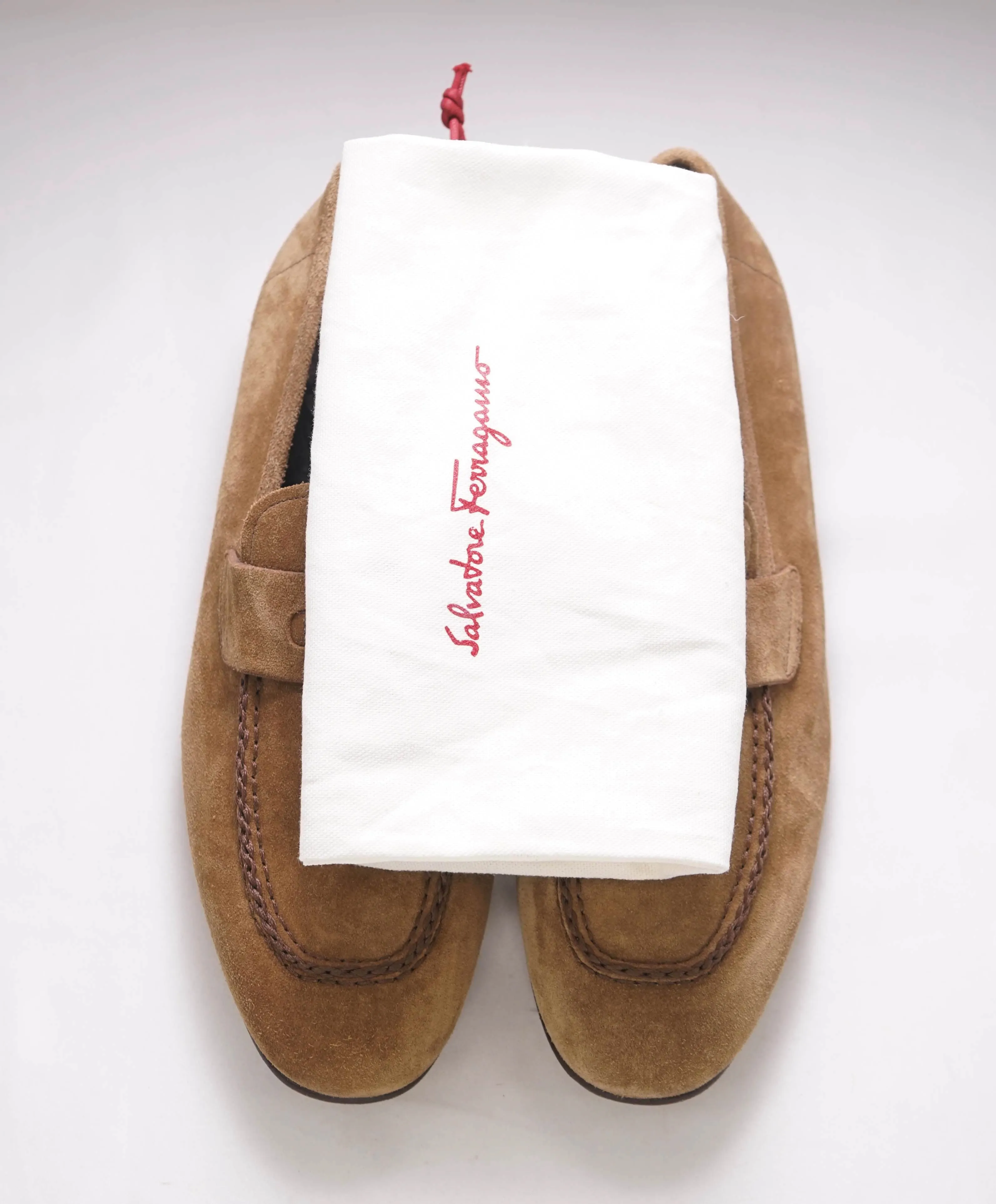$795 SALVATORE FERRAGAMO - Beige Suede Logo Loafer - 8 US