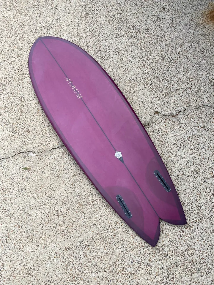 ALBUM SUNSTONE 5'8 BURGANDY TINT PU SURFBOARD