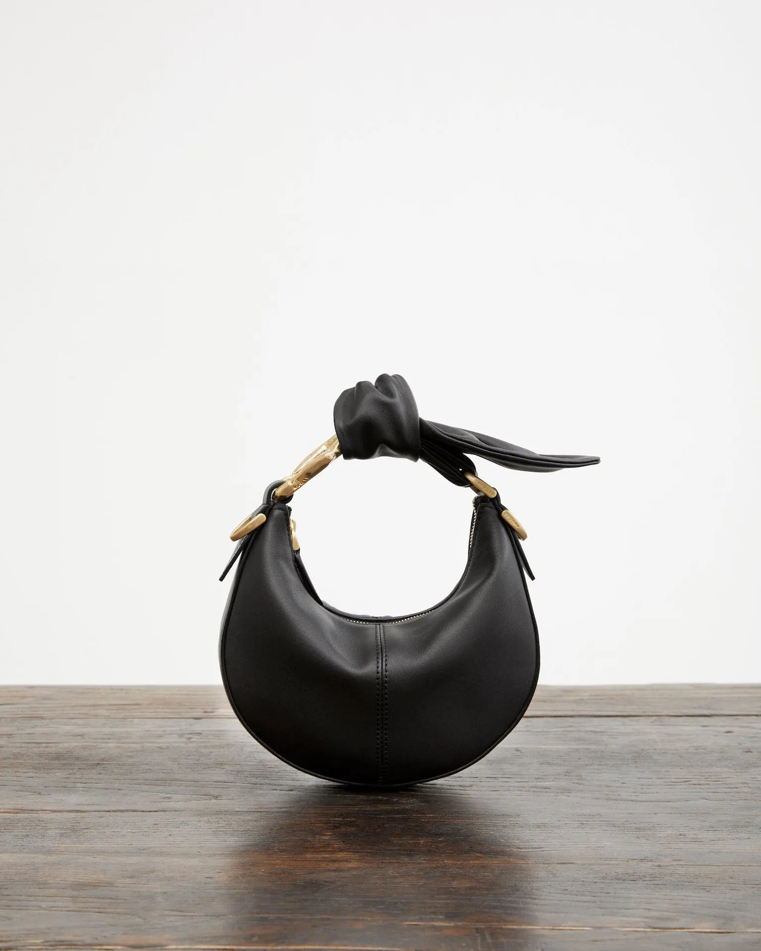 Amelle Mini Black