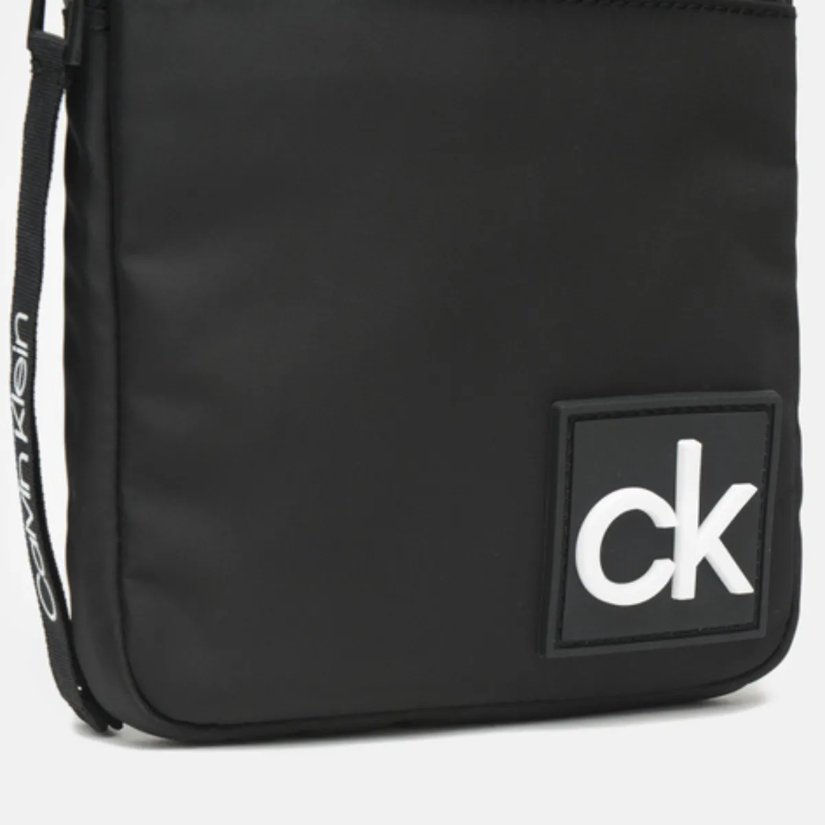 Calvin Klein Shoulder Bag Flat Pack S K50K506014 - BLK