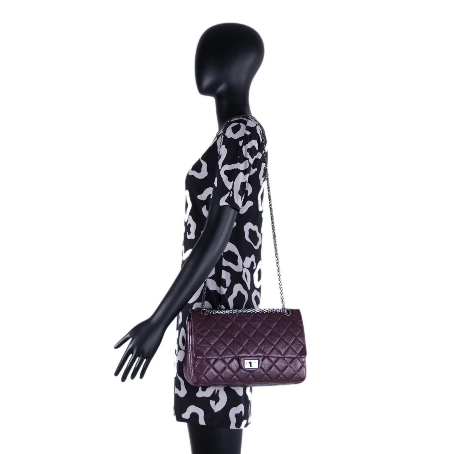 Chanel 2.55 Reissue 226 Flap Bag