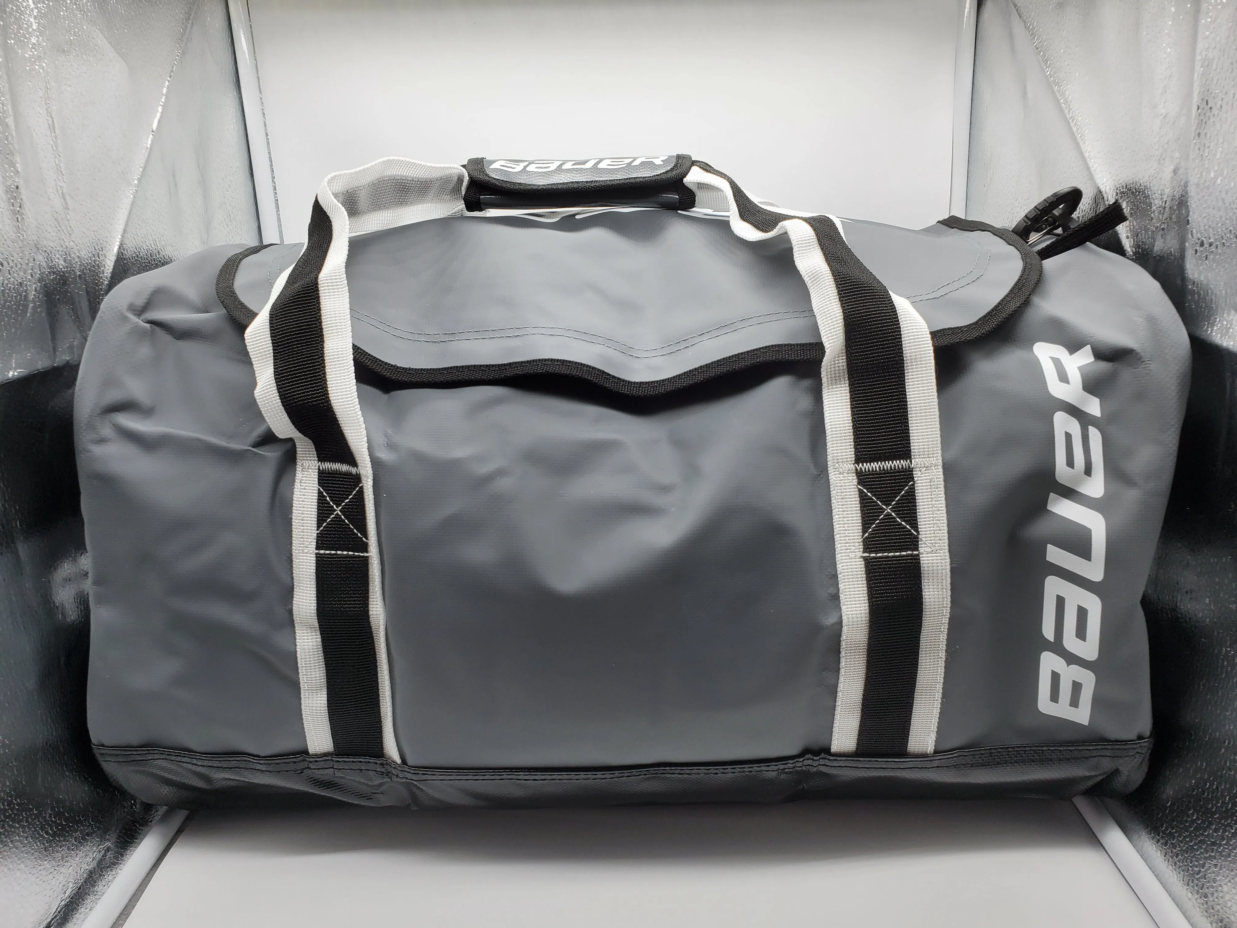 CUSTOM TEAM PRO DUFFLE BAG