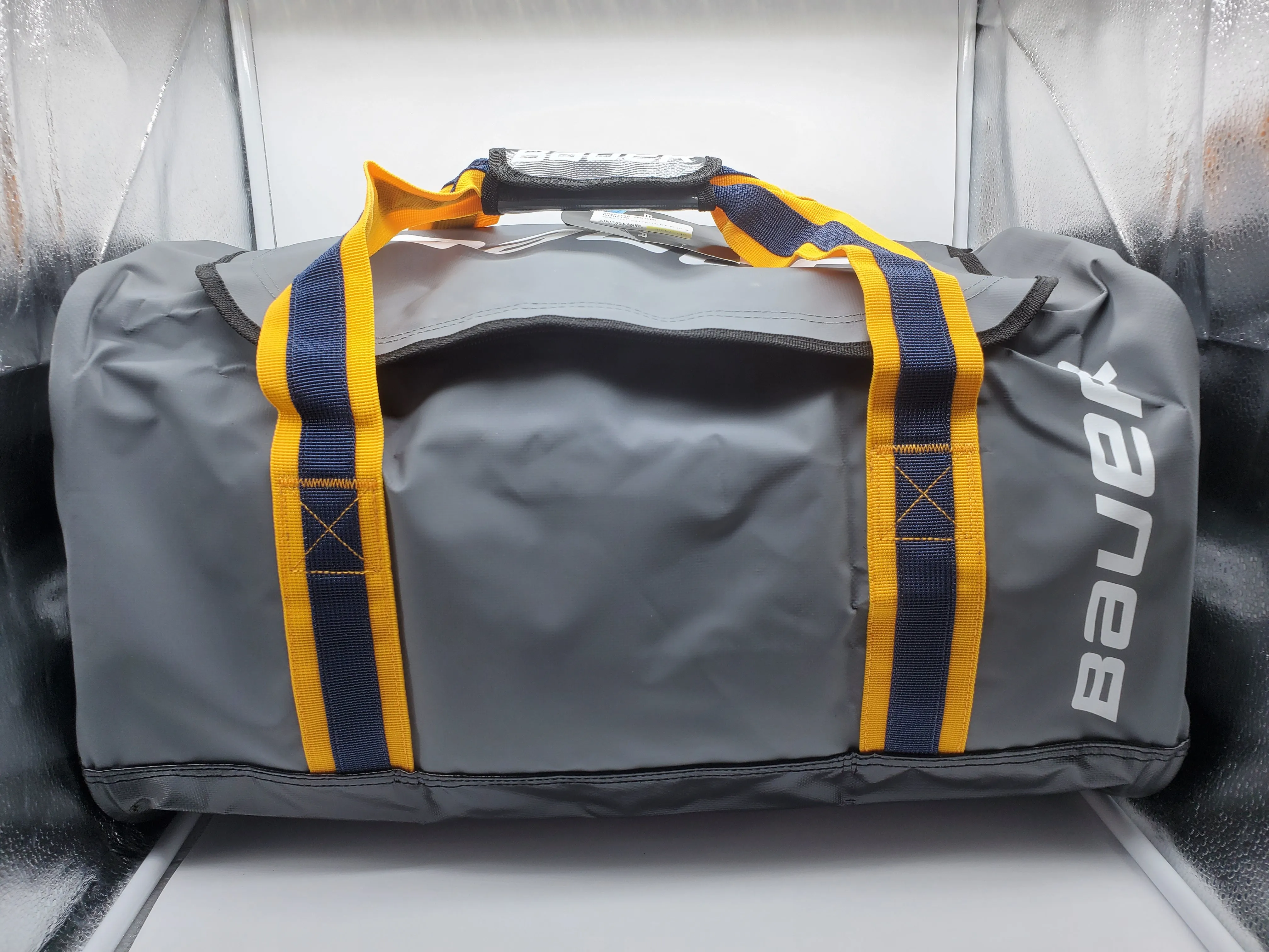 CUSTOM TEAM PRO DUFFLE BAG