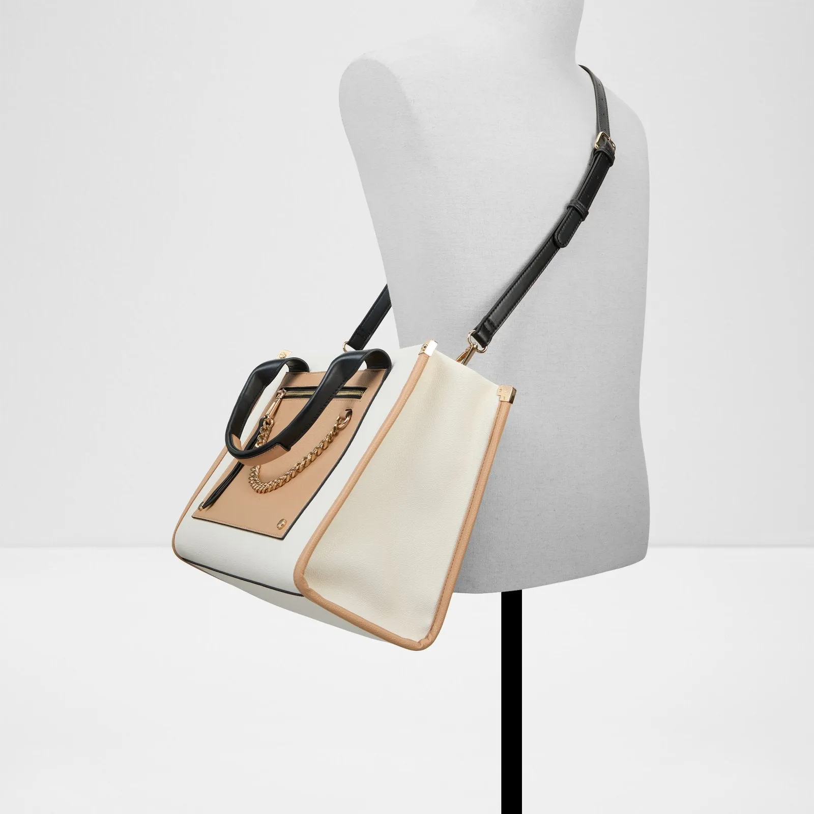 Enenaryn / Satchel