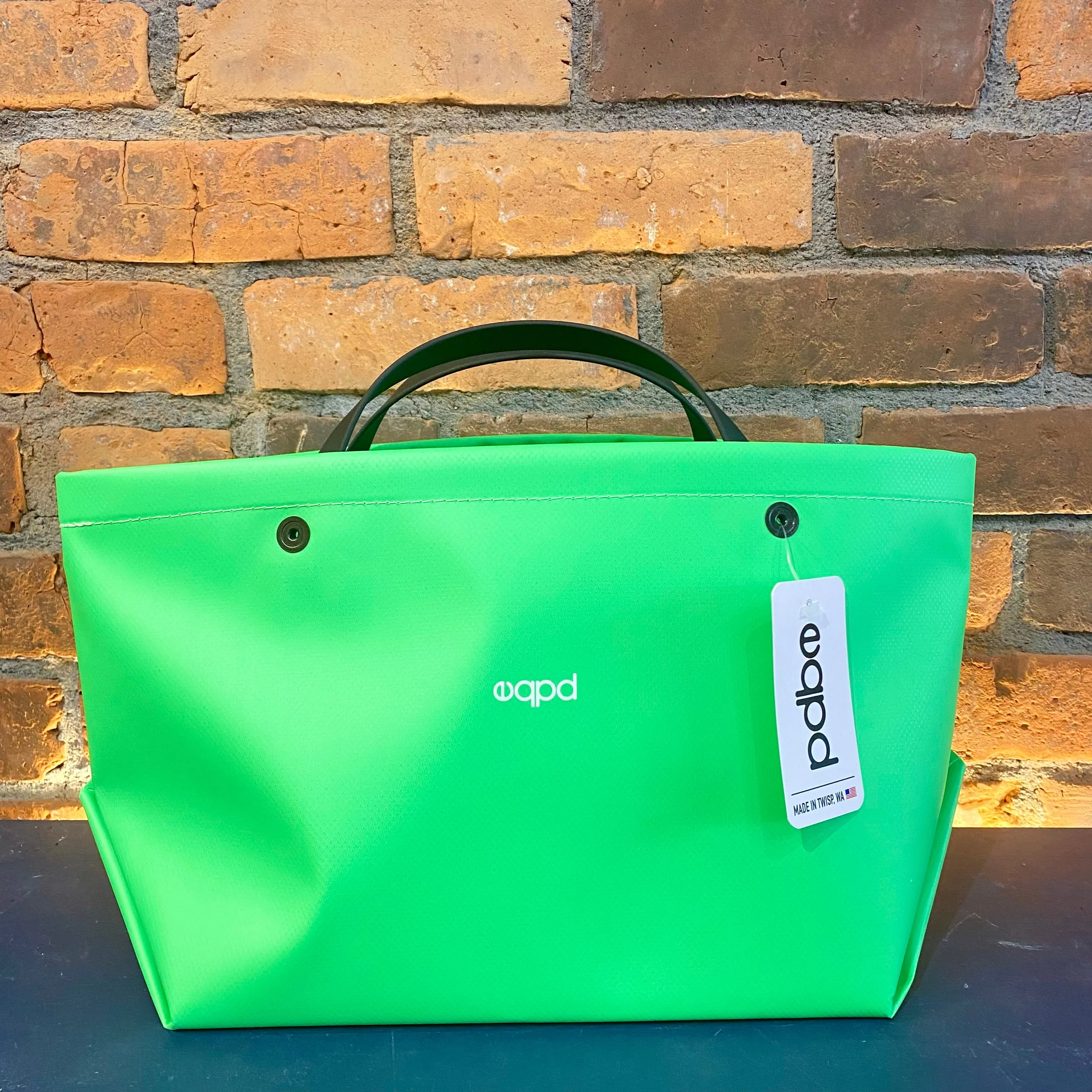 Eqpd: BasketCarry 17"