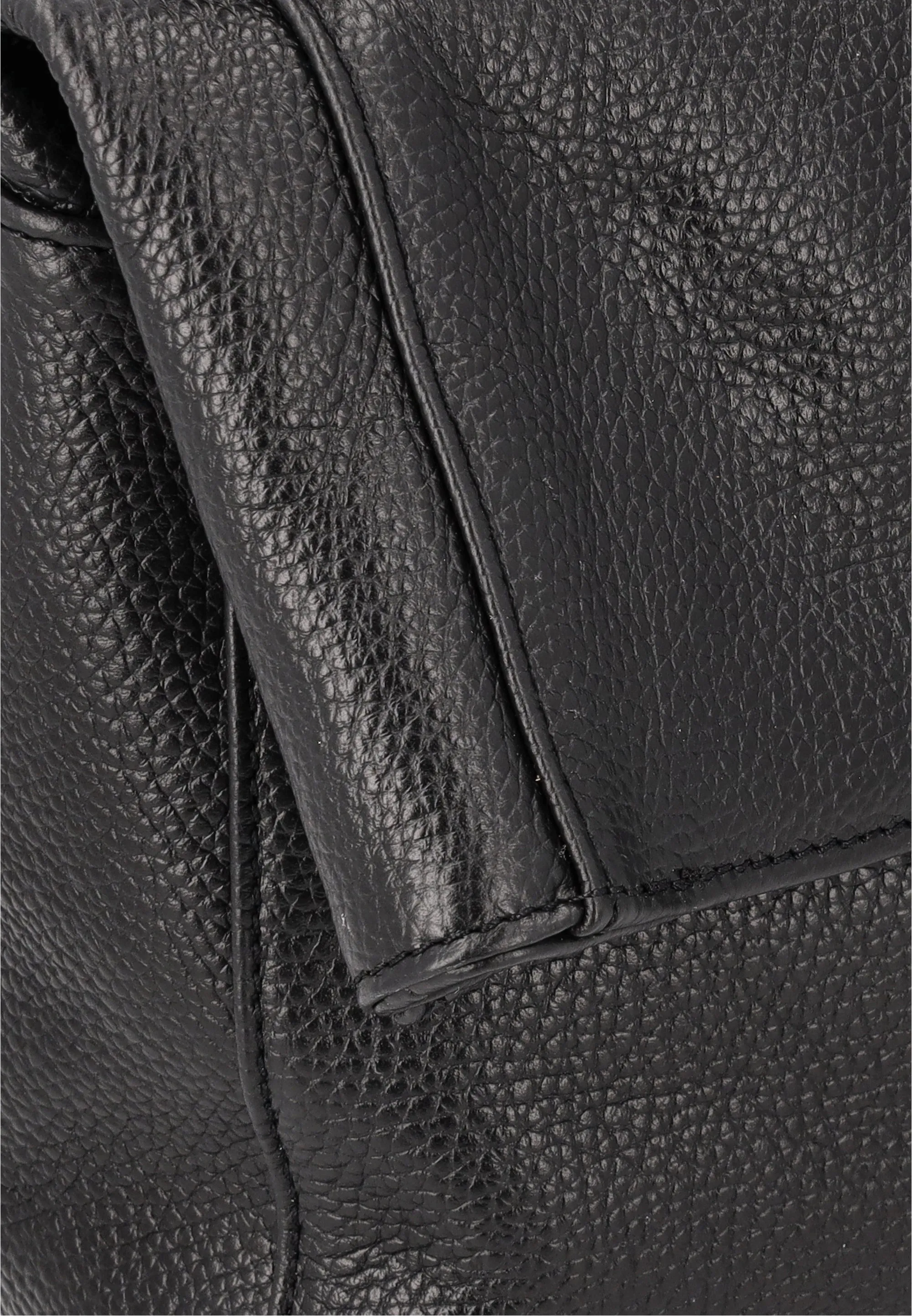faina Women's Shoulder Bag 
