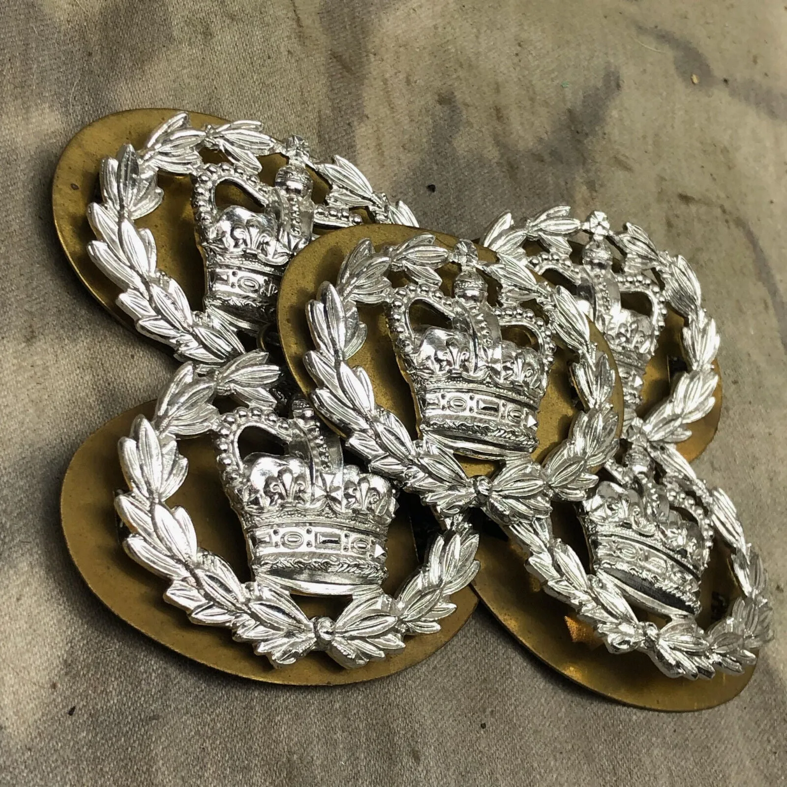 Genuine British Army Warrant Officer Crown in Wreath Wrist Arm Rank Badge
