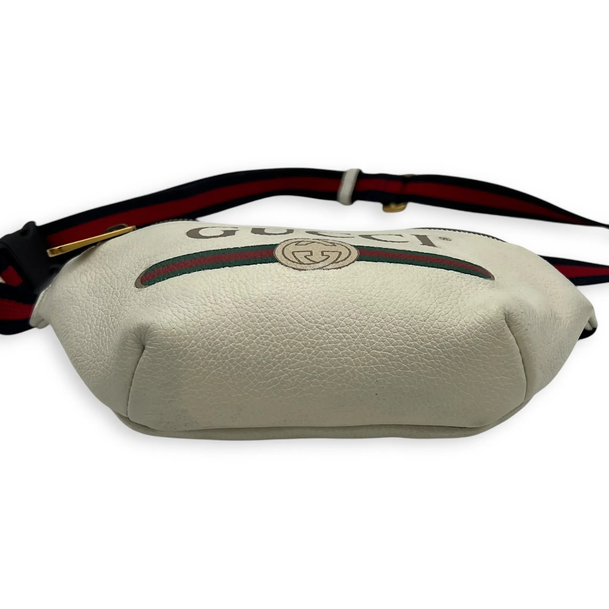 GG Belt Bag White in Calfskin, Gold hardware