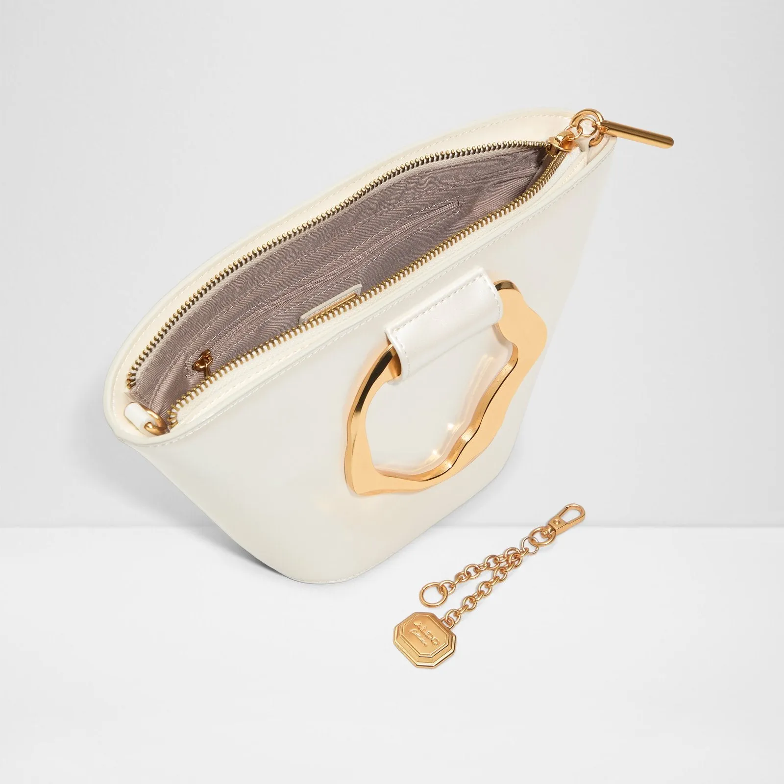 Goldenview / Satchel