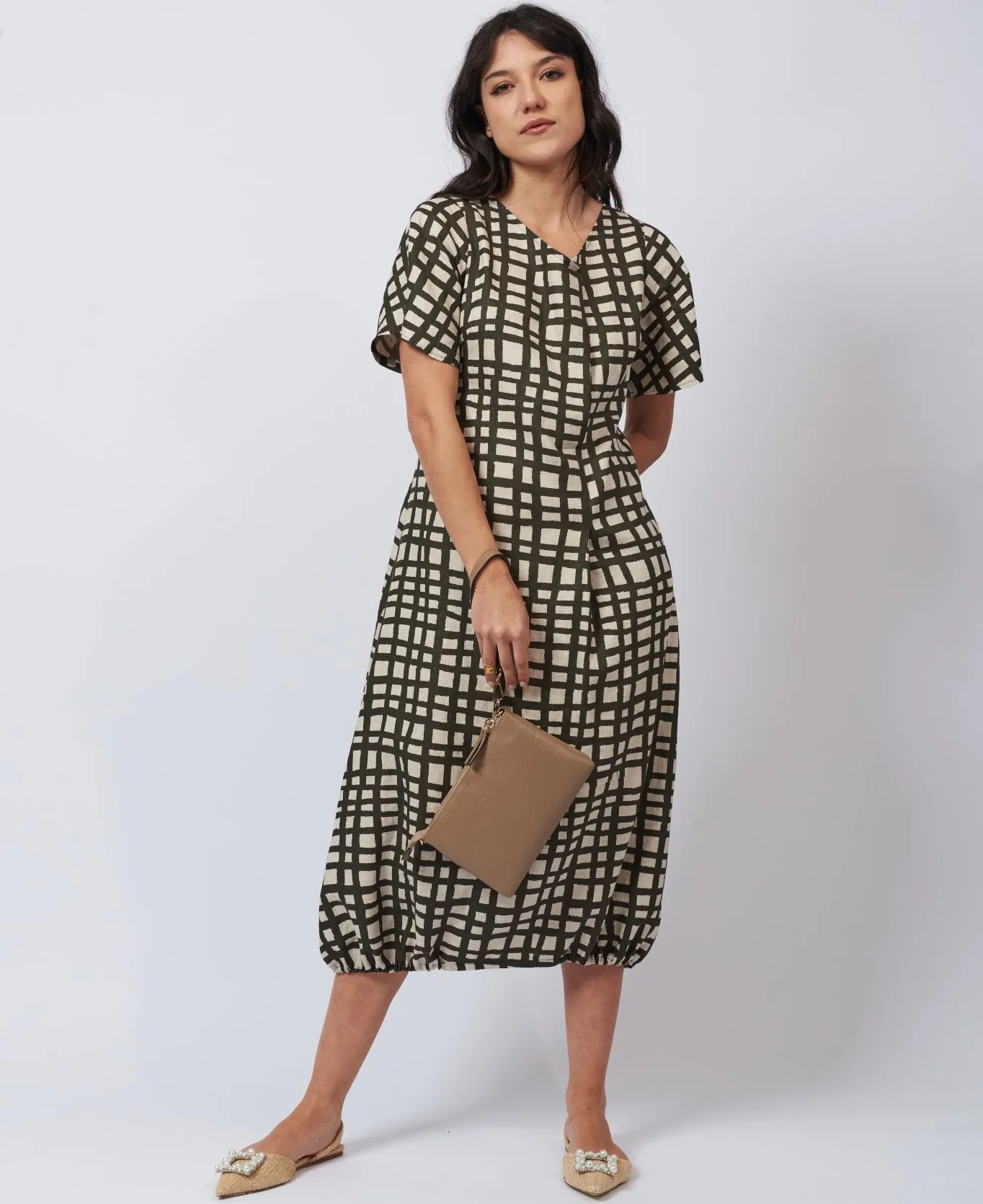 Greta Leather Clutch and Crossbody beige