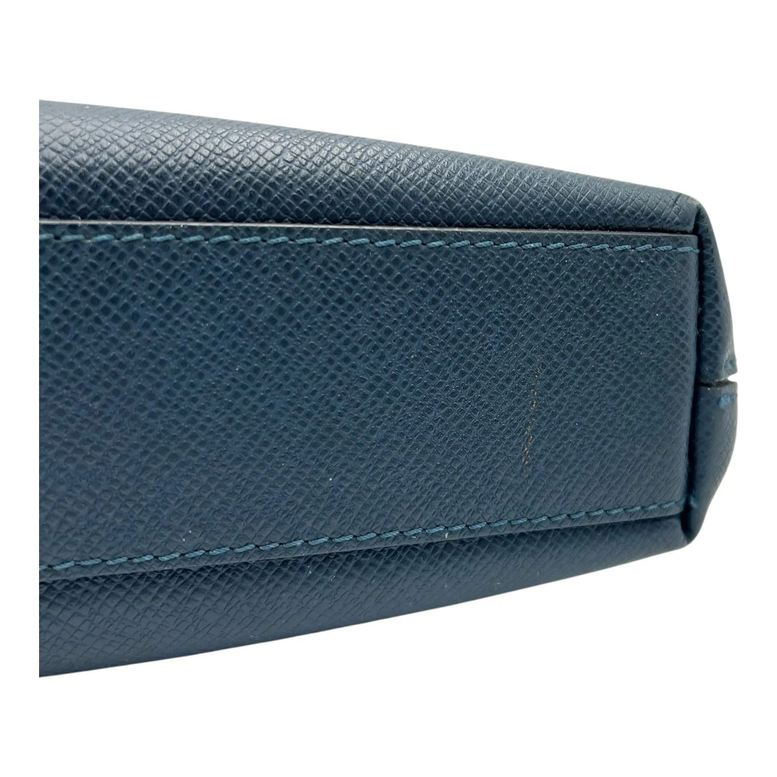 Grigori Messenger PM Blue in Taiga Leather, Silver hardware