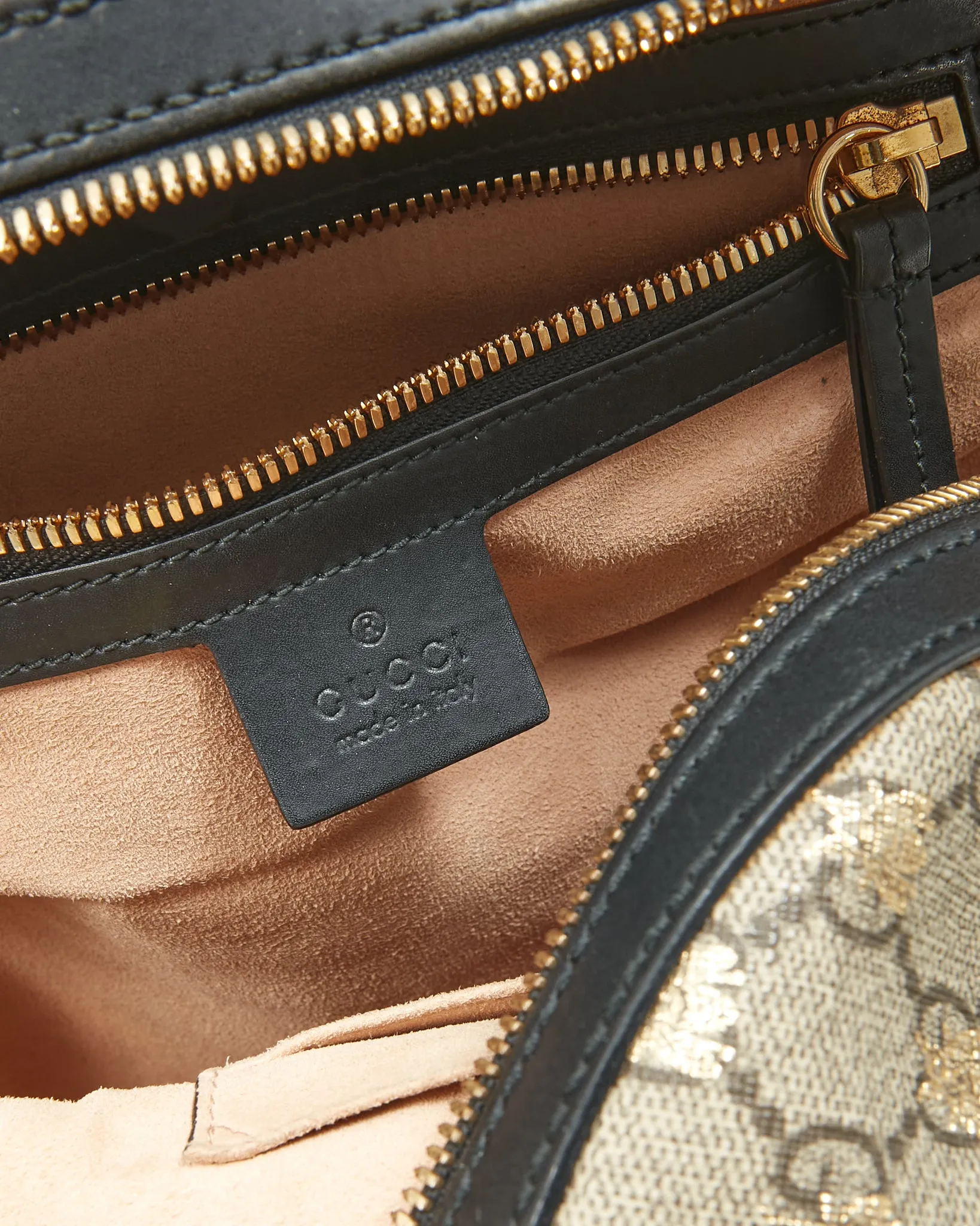 Gucci GG Supreme Canvas Small Bee Backpack