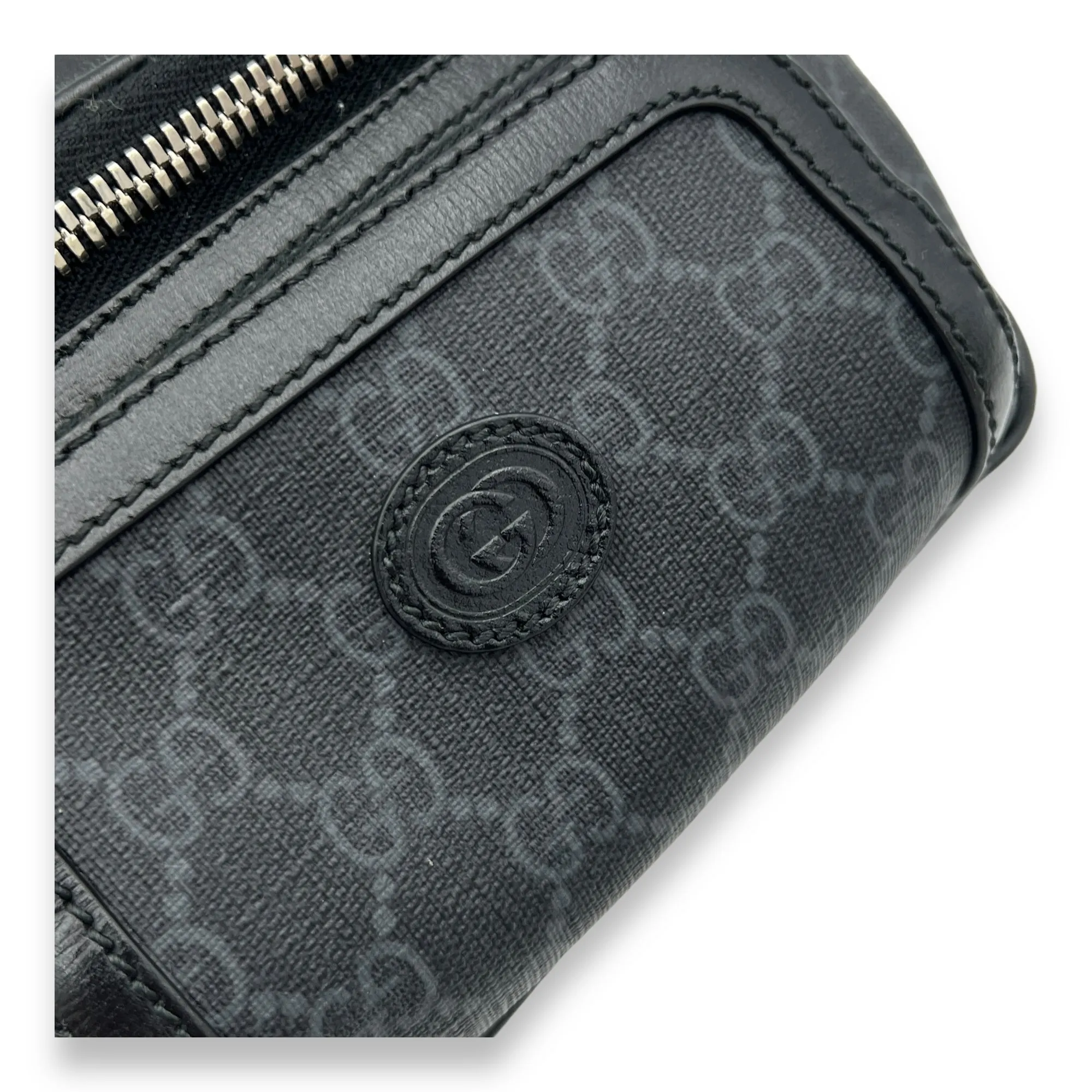 Interlocking G Black Belt Bag in Coated Canvas, Silver hardware
