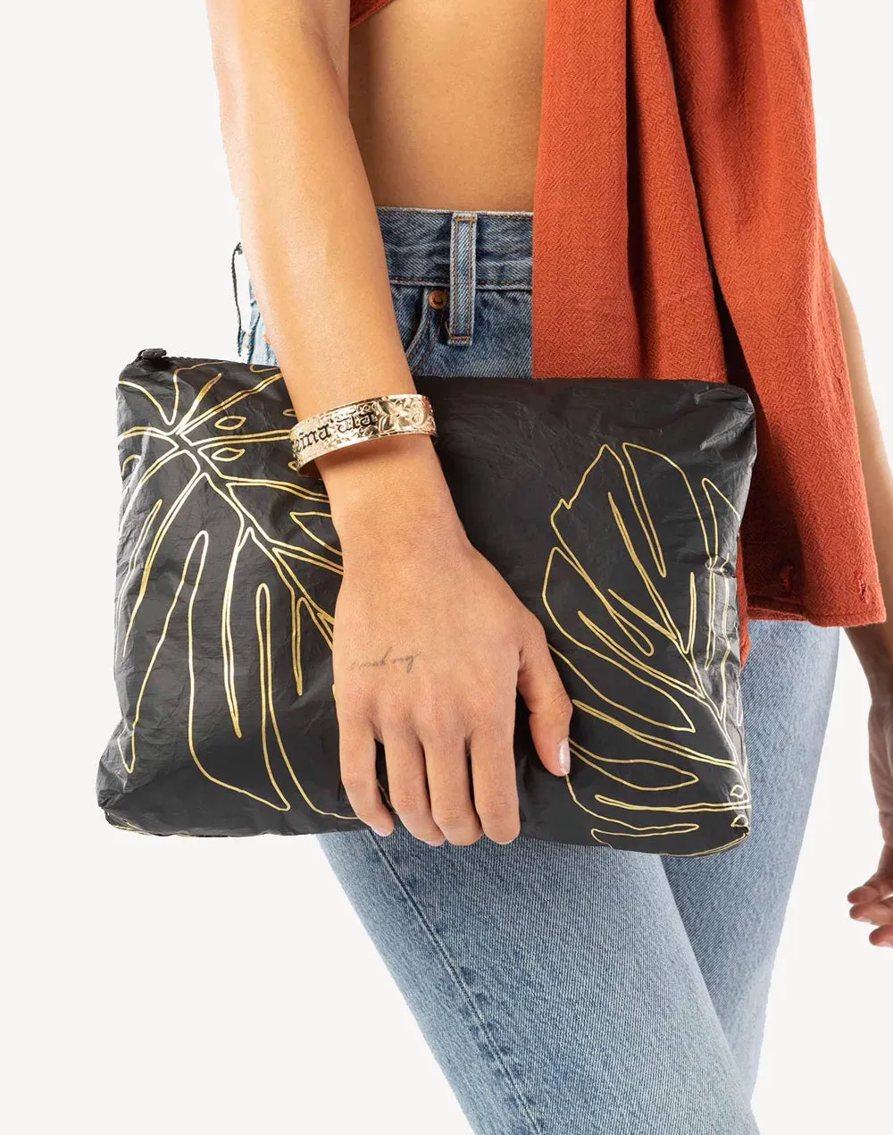 Lanai Mid Size Pouch
