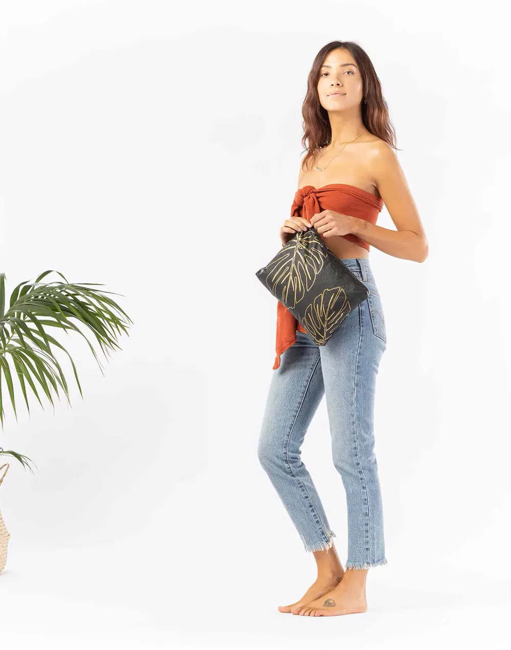 Lanai Mid Size Pouch