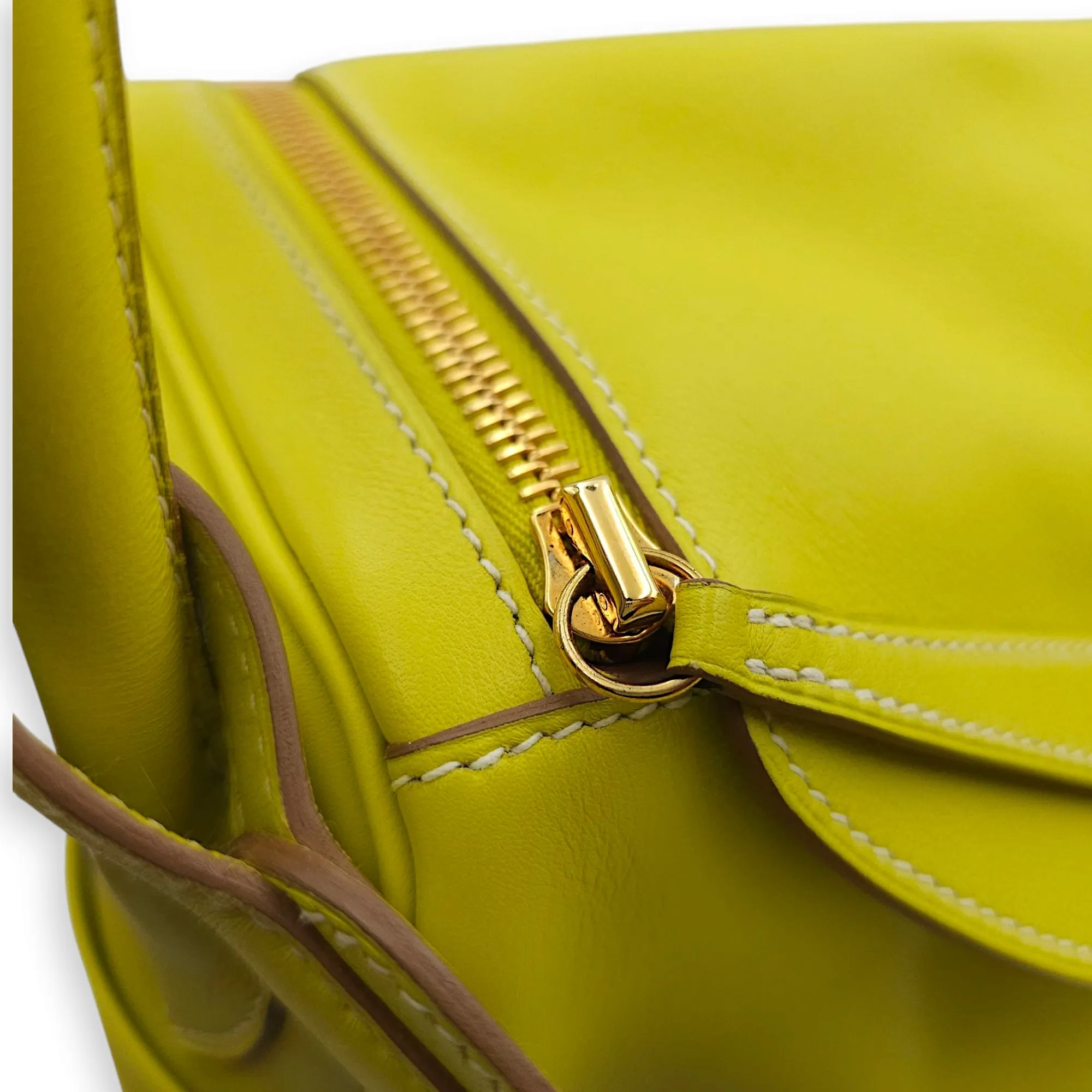 Lindy 30 Lime in Swift, Gold hardware