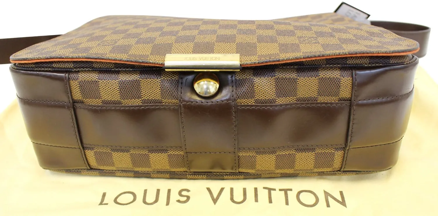 LOUIS VUITTON Damier Ebene Bastille Messenger Bag