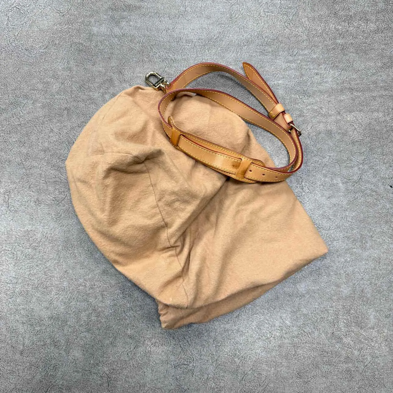 Louis Vuitton Duffle Bag "KEEPALL" Used Brown Size 50