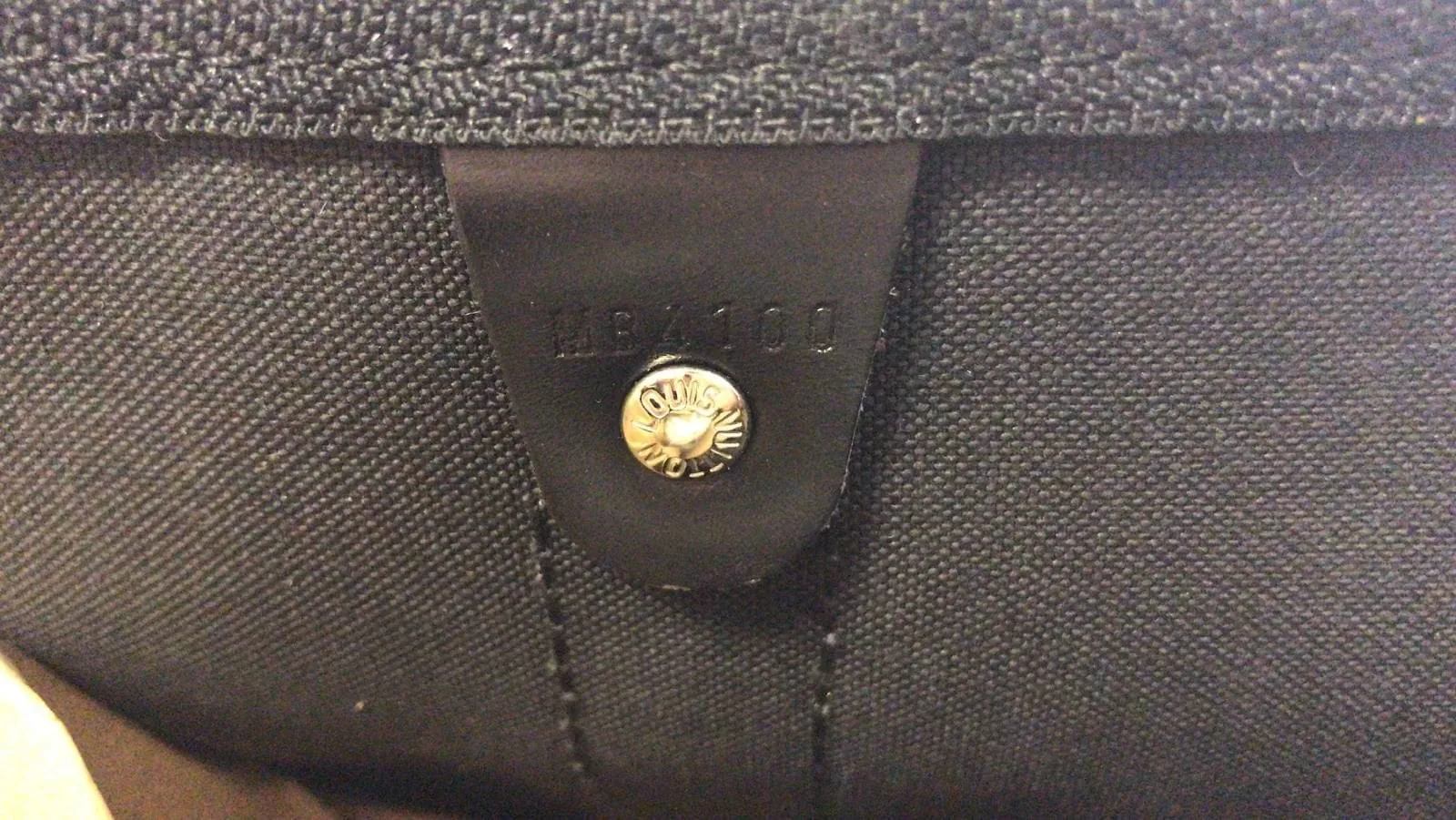 LOUIS VUITTON Keepall 45 Damier Graphite Bandouliere Travel Bag