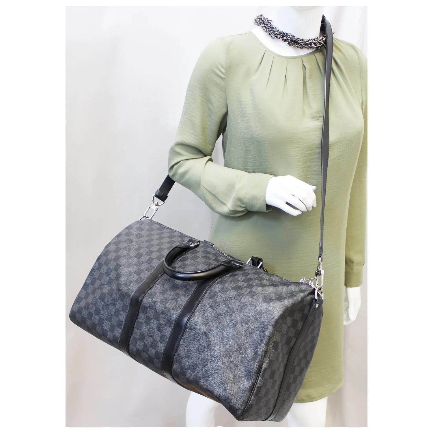 LOUIS VUITTON Keepall 45 Damier Graphite Bandouliere Travel Bag
