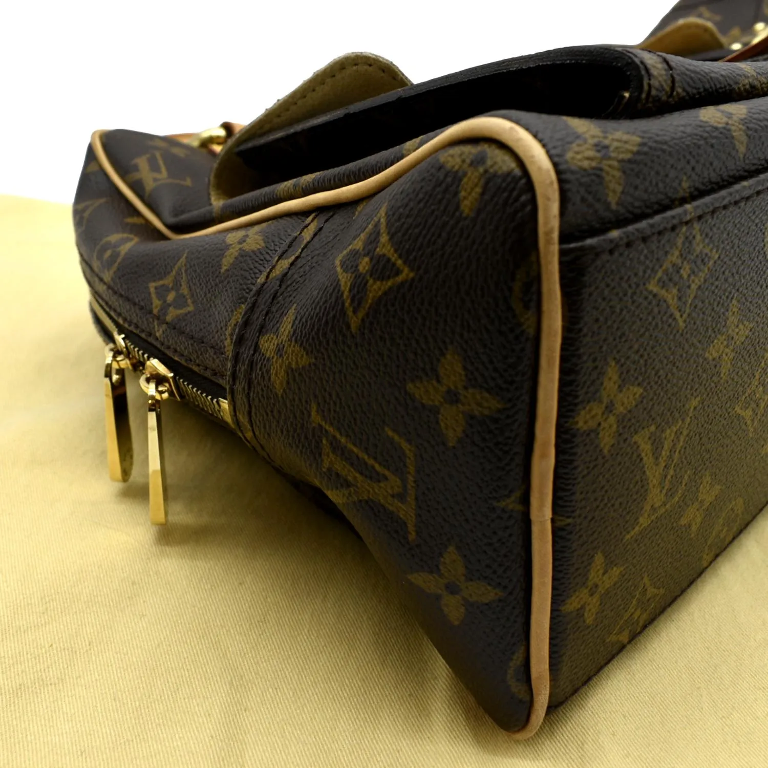 LOUIS VUITTON Manhattan GM Monogram Canvas Satchel Bag Brown