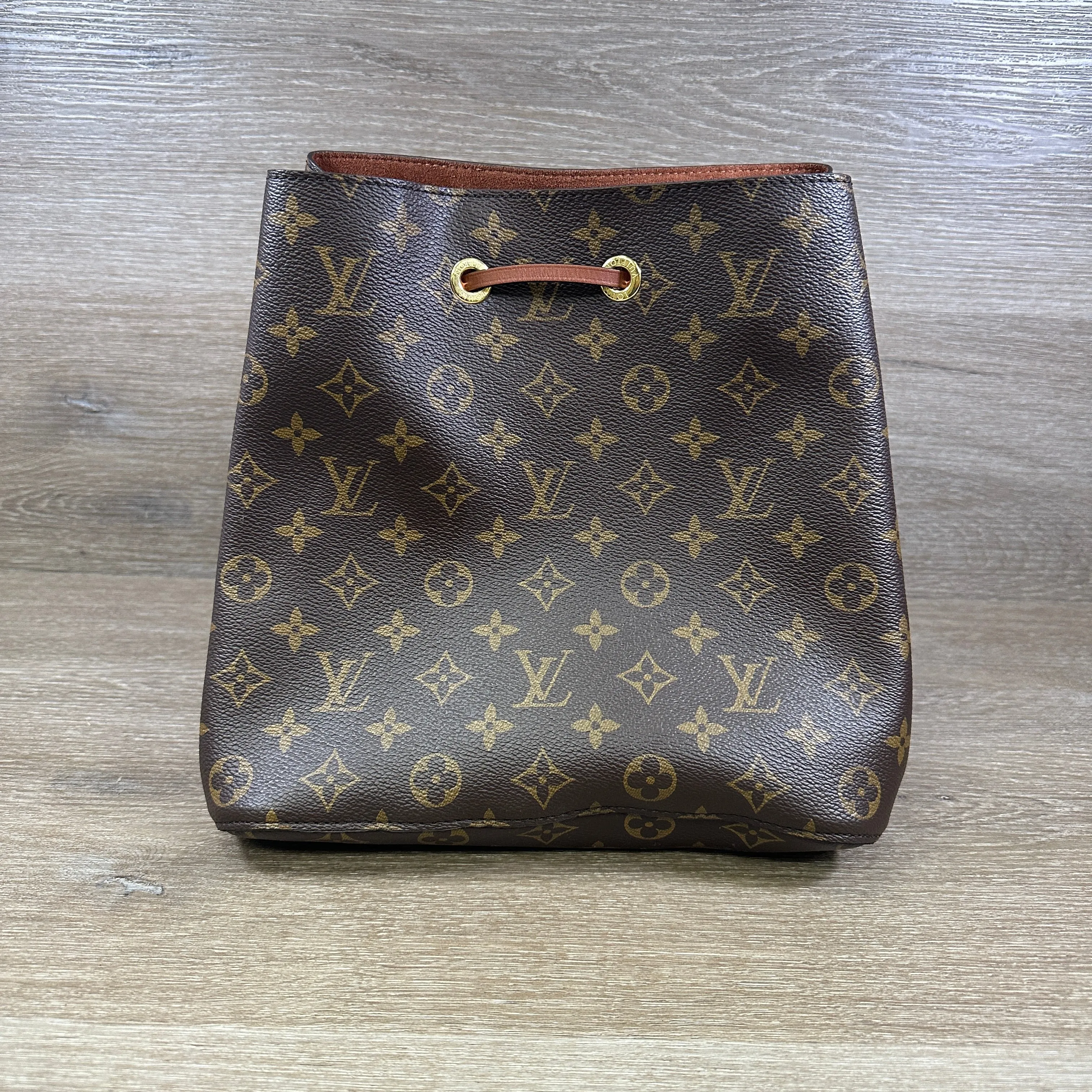 Louis Vuitton NéoNoé MM - Caramel