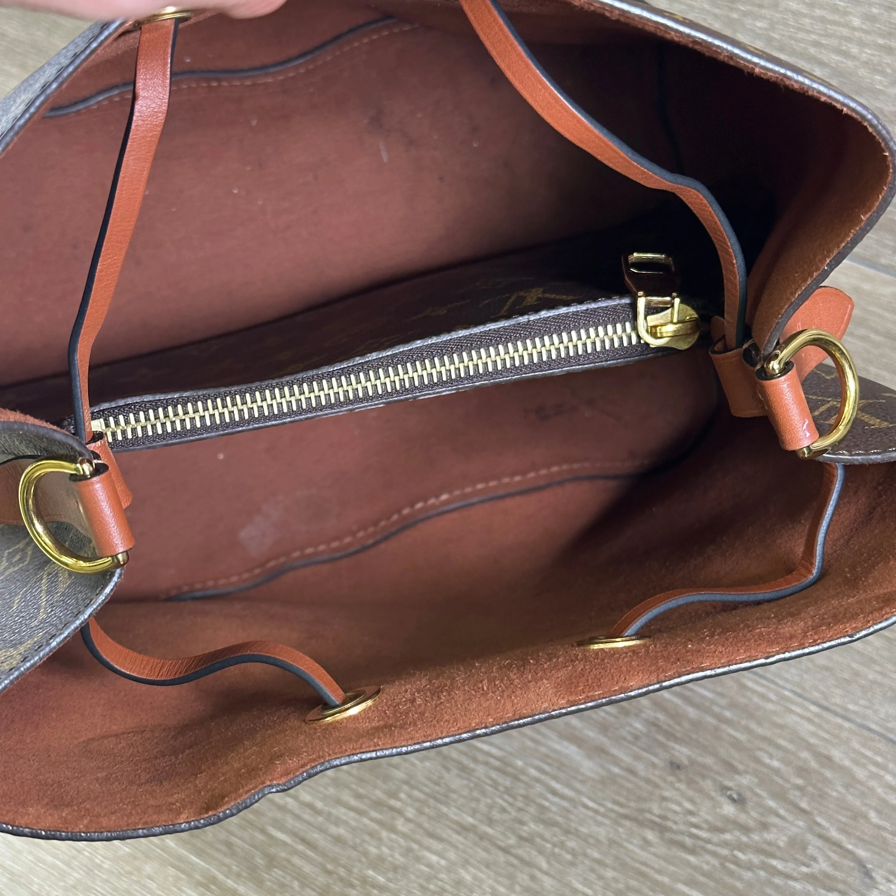 Louis Vuitton NéoNoé MM - Caramel