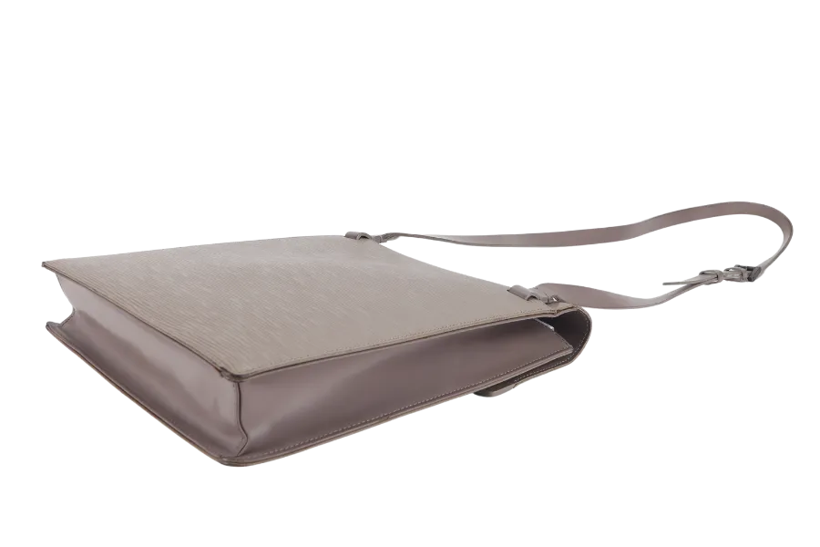 LOUIS VUITTON RAMATUELLE EPI LEATHER MESSENGER LILAC NO DUST COVER