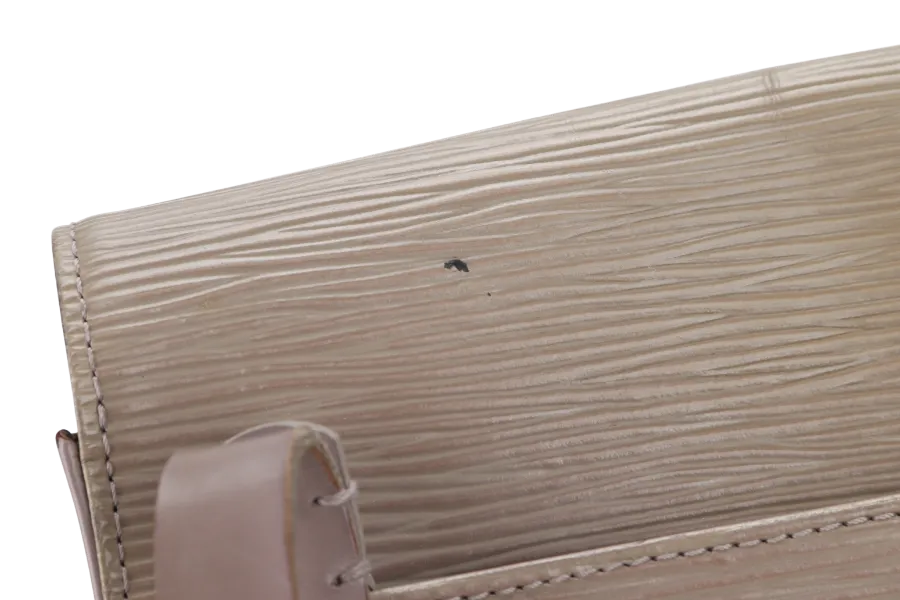 LOUIS VUITTON RAMATUELLE EPI LEATHER MESSENGER LILAC NO DUST COVER