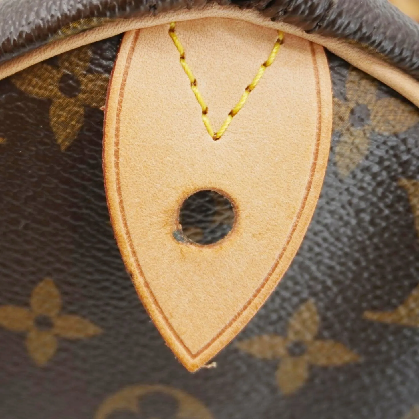 LOUIS VUITTON Speedy 30 Monogram Canvas Satchel Bag Brown