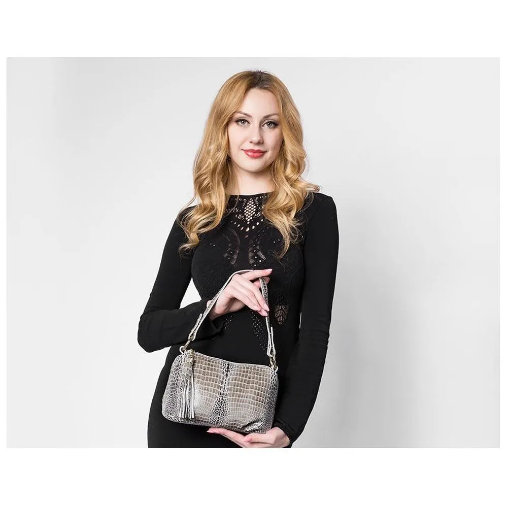 <bold>Messenger / Crossbody Bag <br>Genuine-Leather