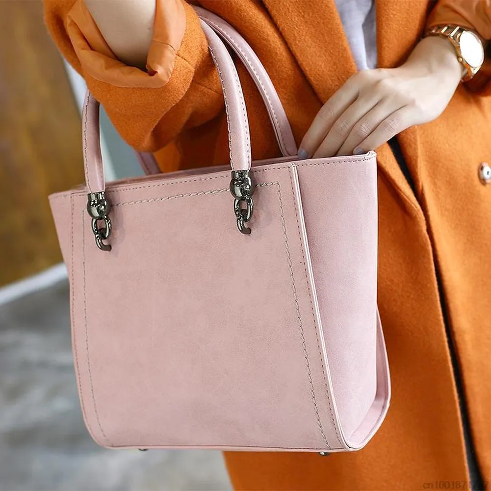 <bold>Messenger / Crossbody Bag  <br>Vegan-Leather
