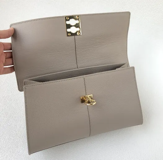 Medium Stance Bag