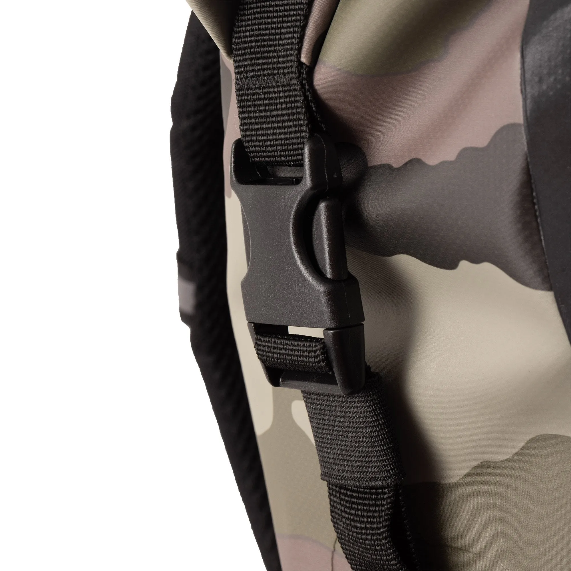 OXFORD AQUA B-25 MOTORCYCLE/MOTORBIKE ADVENTURE BACKPACK CAMOUFLAGE - 25 LITRE