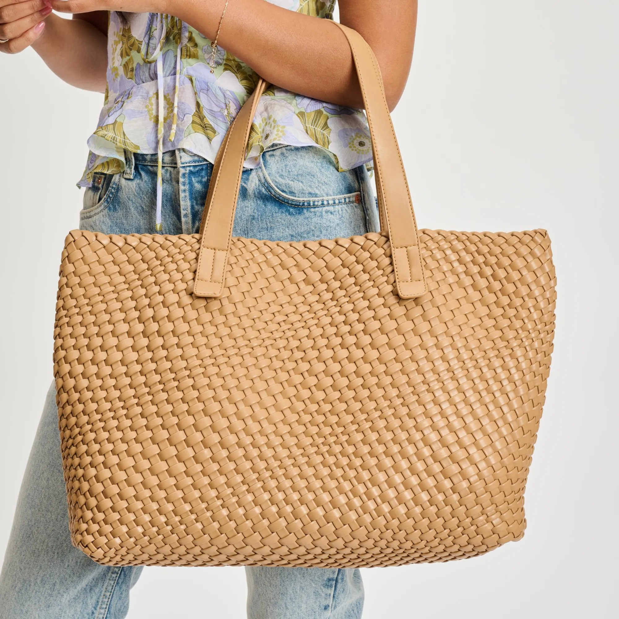 Piquant Tote