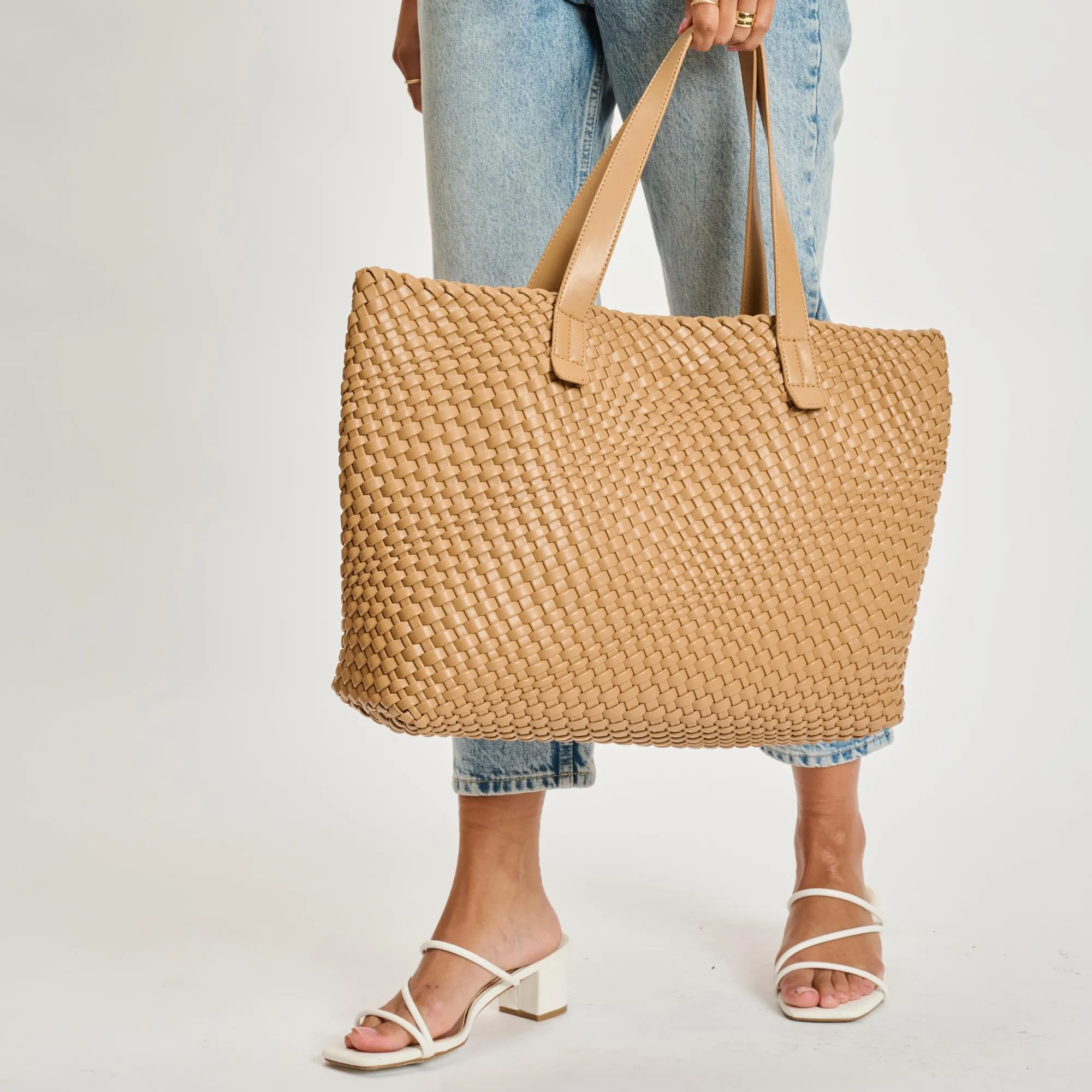 Piquant Tote