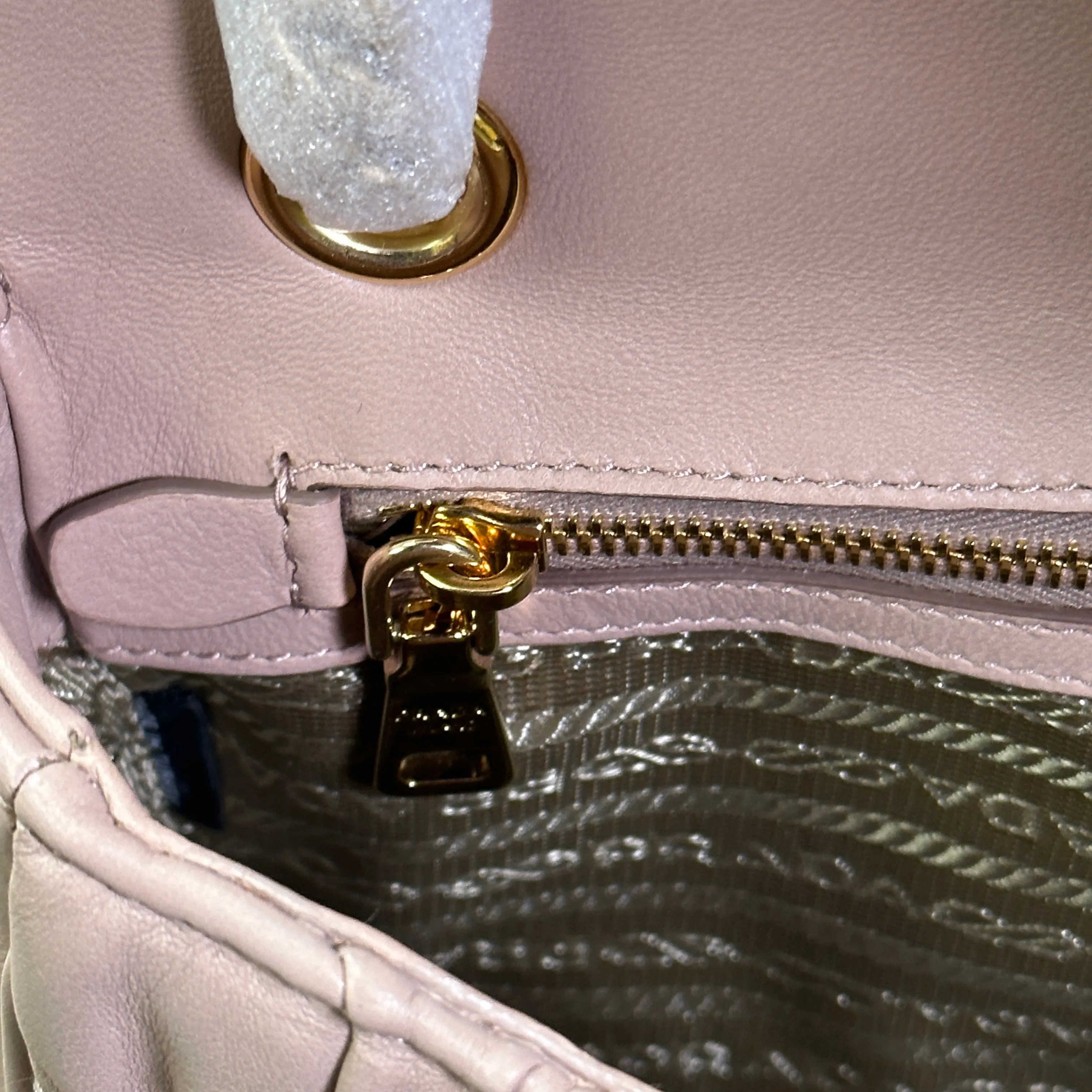 Prada Chain Flap Shoulder Bag Nappa Gaufre Medium - Pink