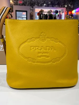Prada Vitello Secciello Logo Embossed Leather bag