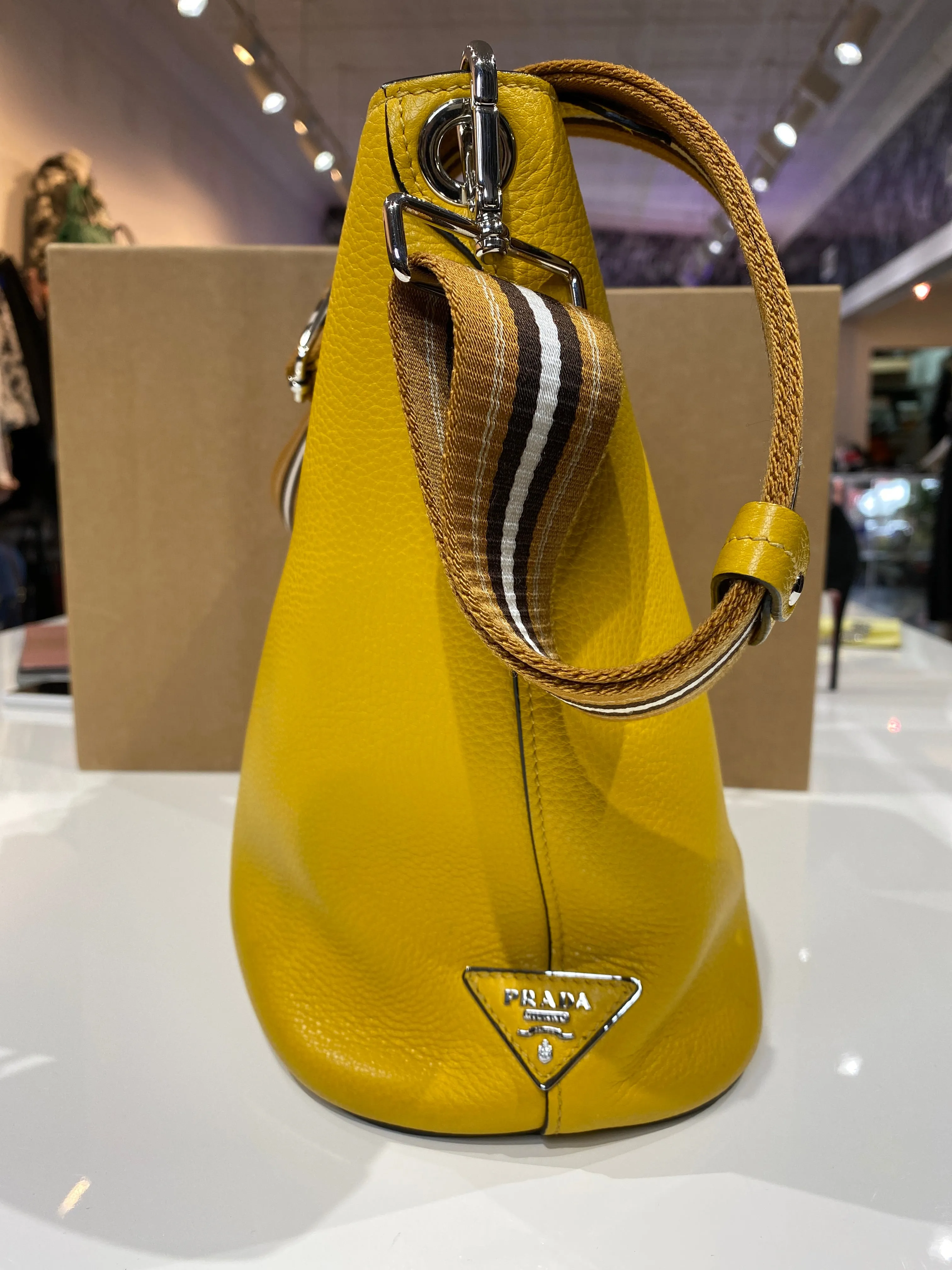 Prada Vitello Secciello Logo Embossed Leather bag
