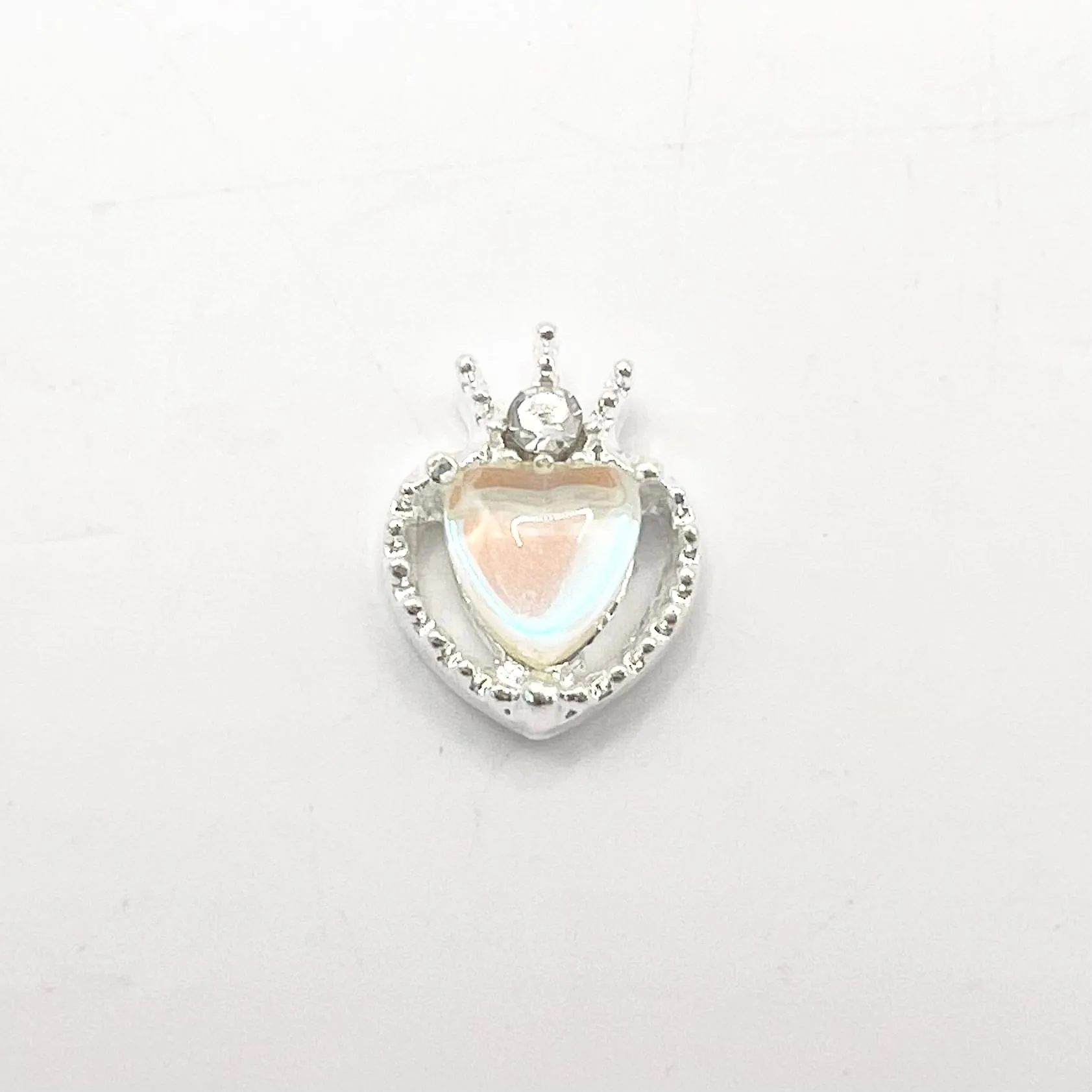 Queen - Nail Charms 10pc - #374 Silver Orange Iridescent Small Hearts with Crown