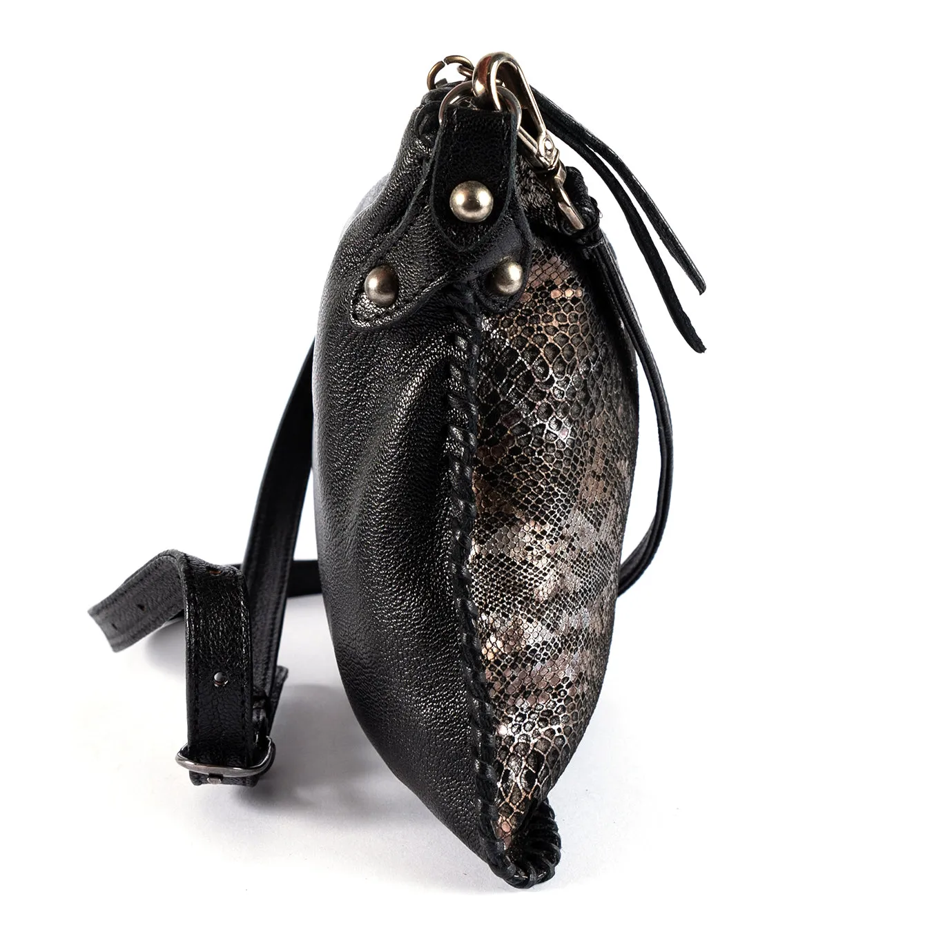 Rantu : Ladies Leather Crossbody Handbag in Nero Rockafella