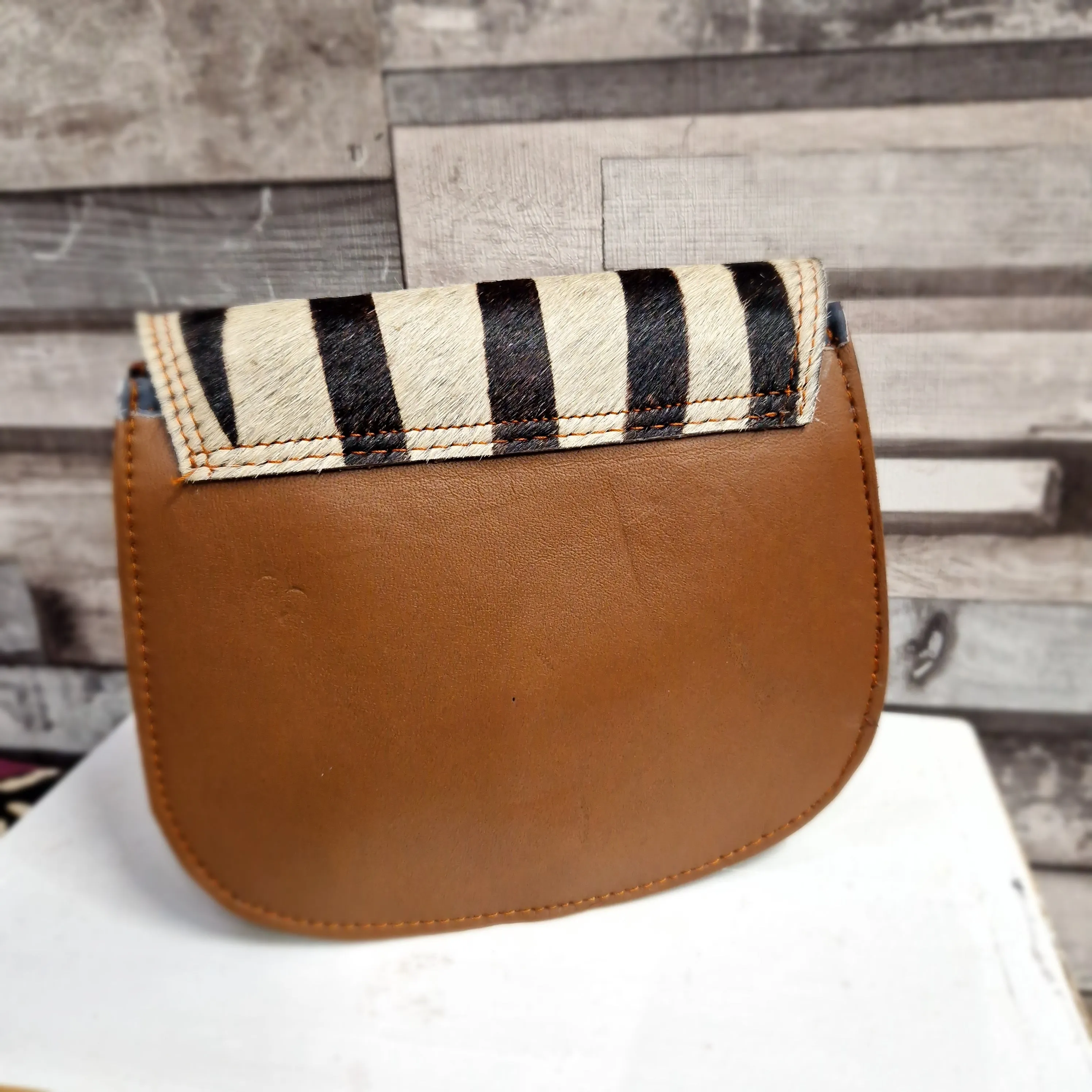 Recycled Leather Small Saddle Crossbody Handbag 073-112