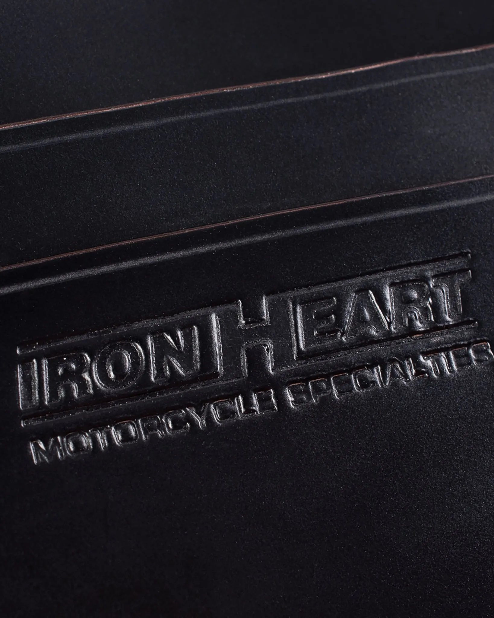 Shell Cordovan Card Holder - Black