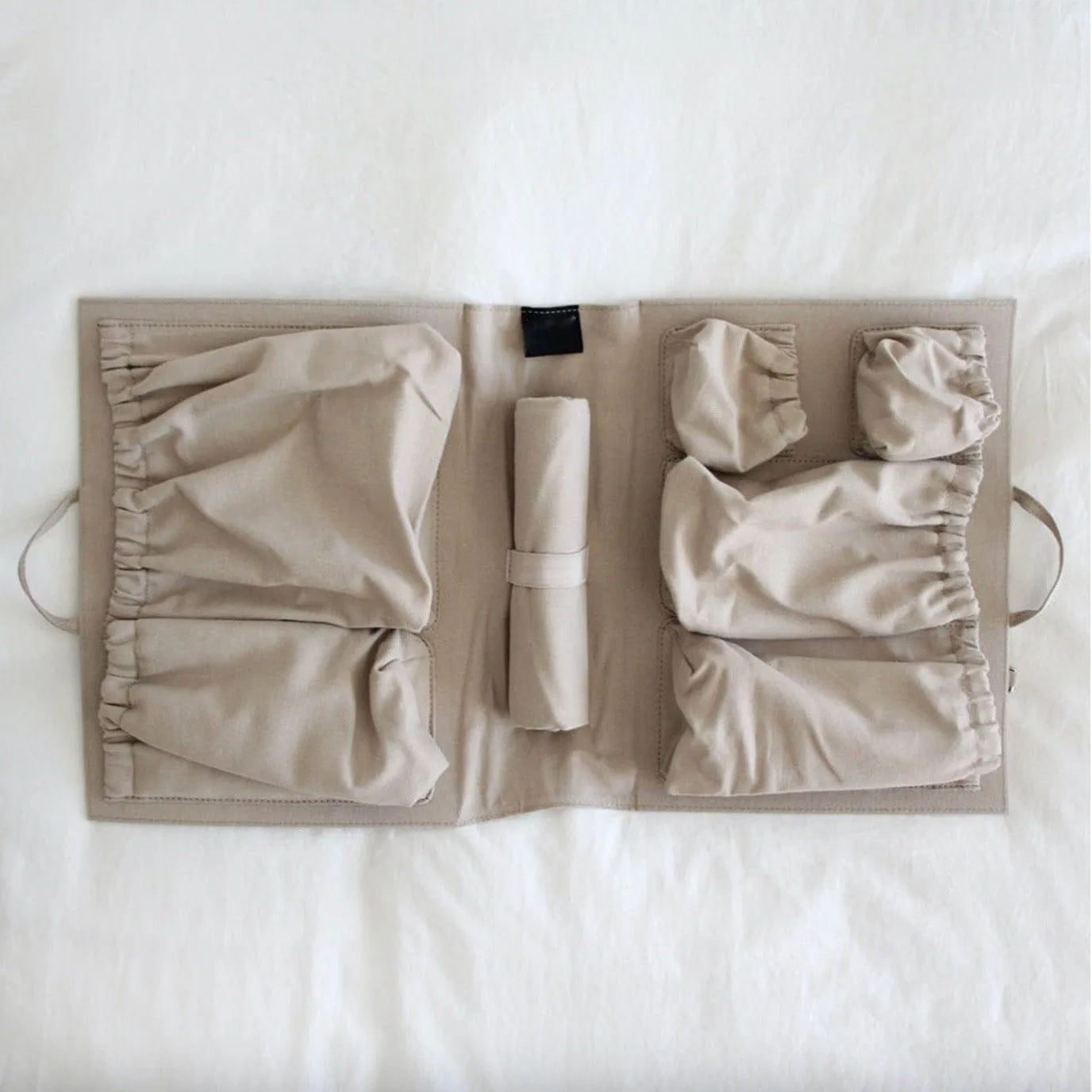 The Pretty Pouch Organizer