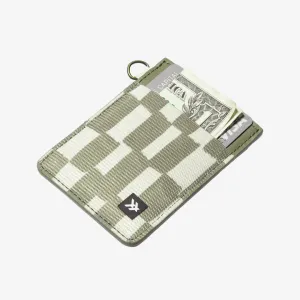 THREAD SCOUT VERTICAL WALLET