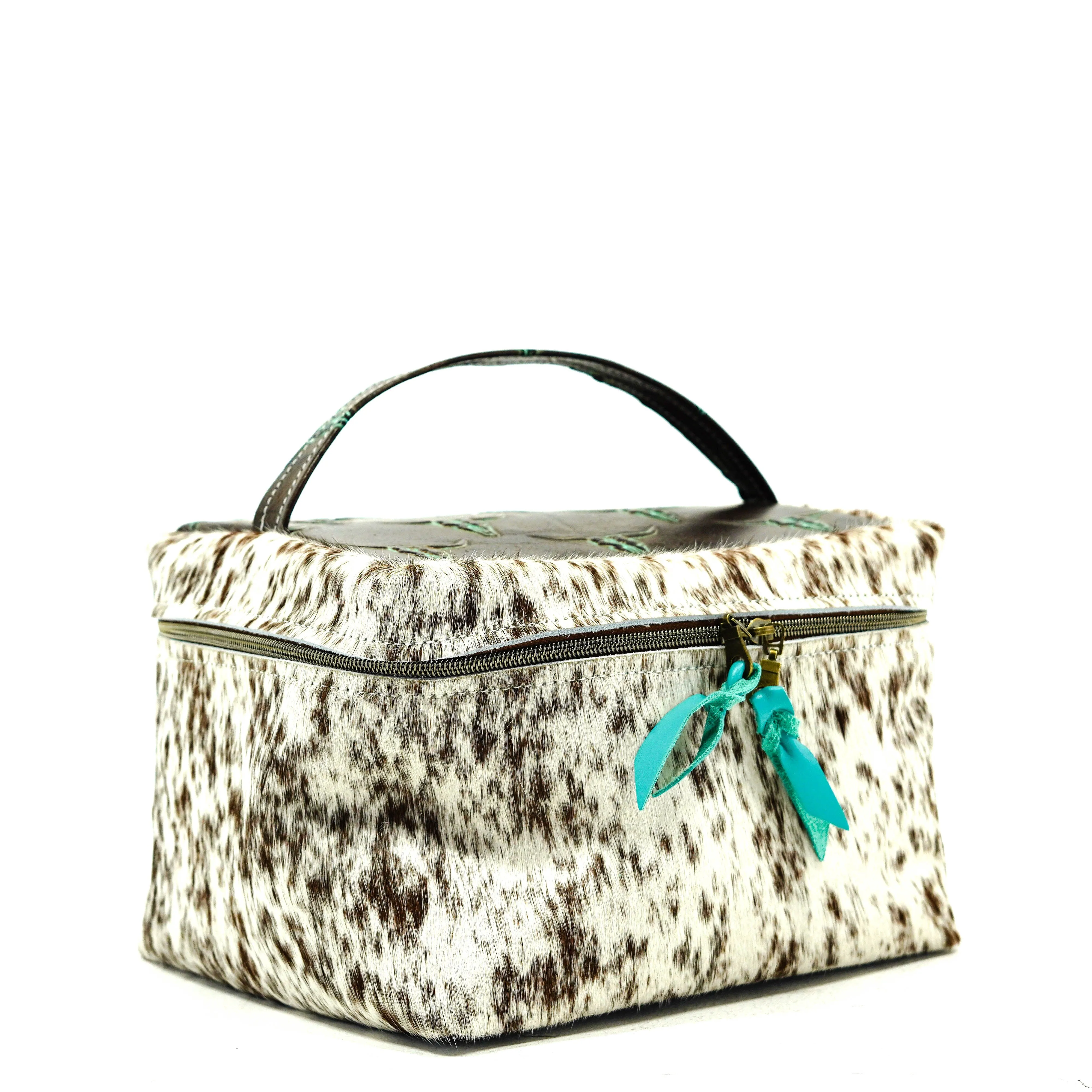Train Station - Speckled Longhorn w/ Mint Chocolate Skulls