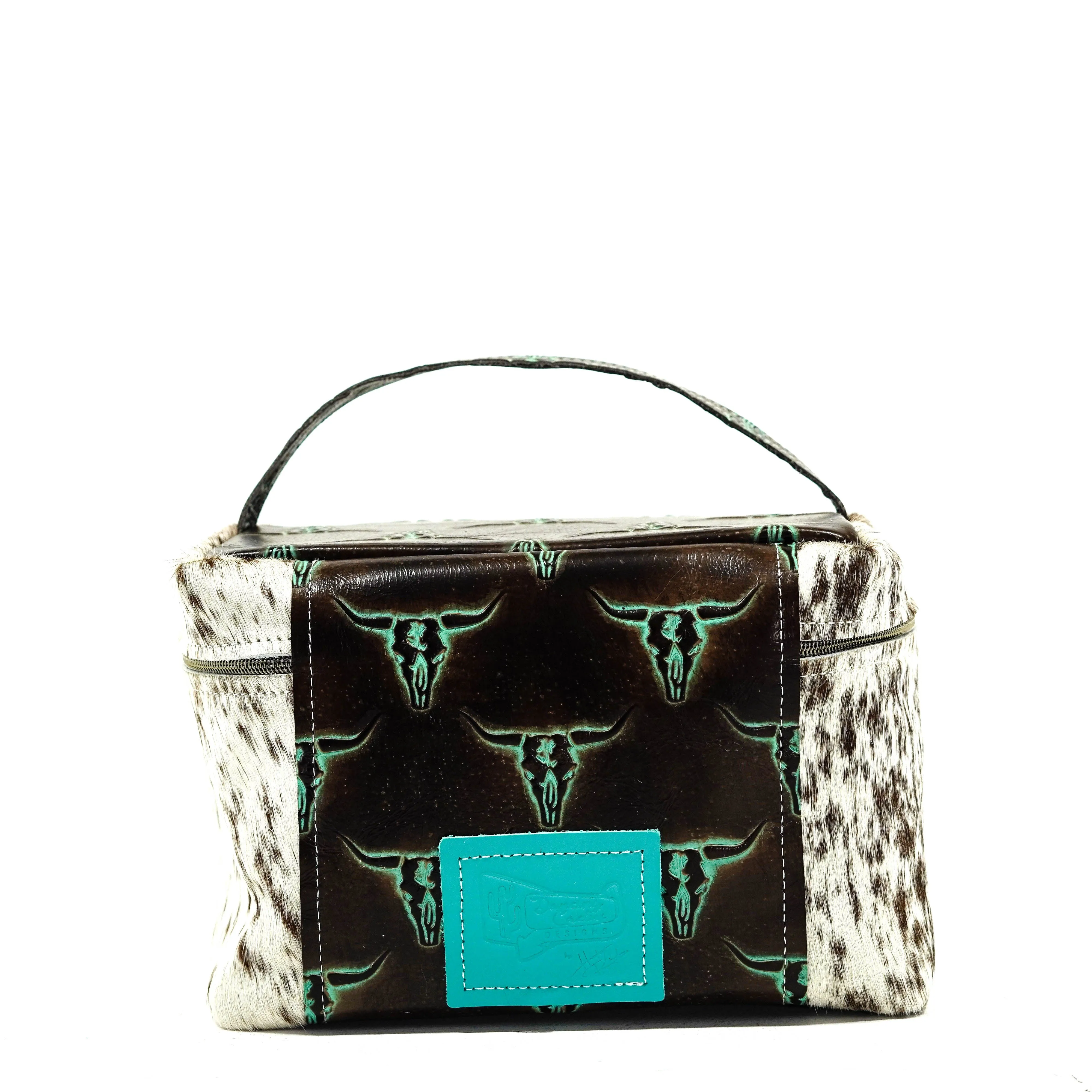 Train Station - Speckled Longhorn w/ Mint Chocolate Skulls